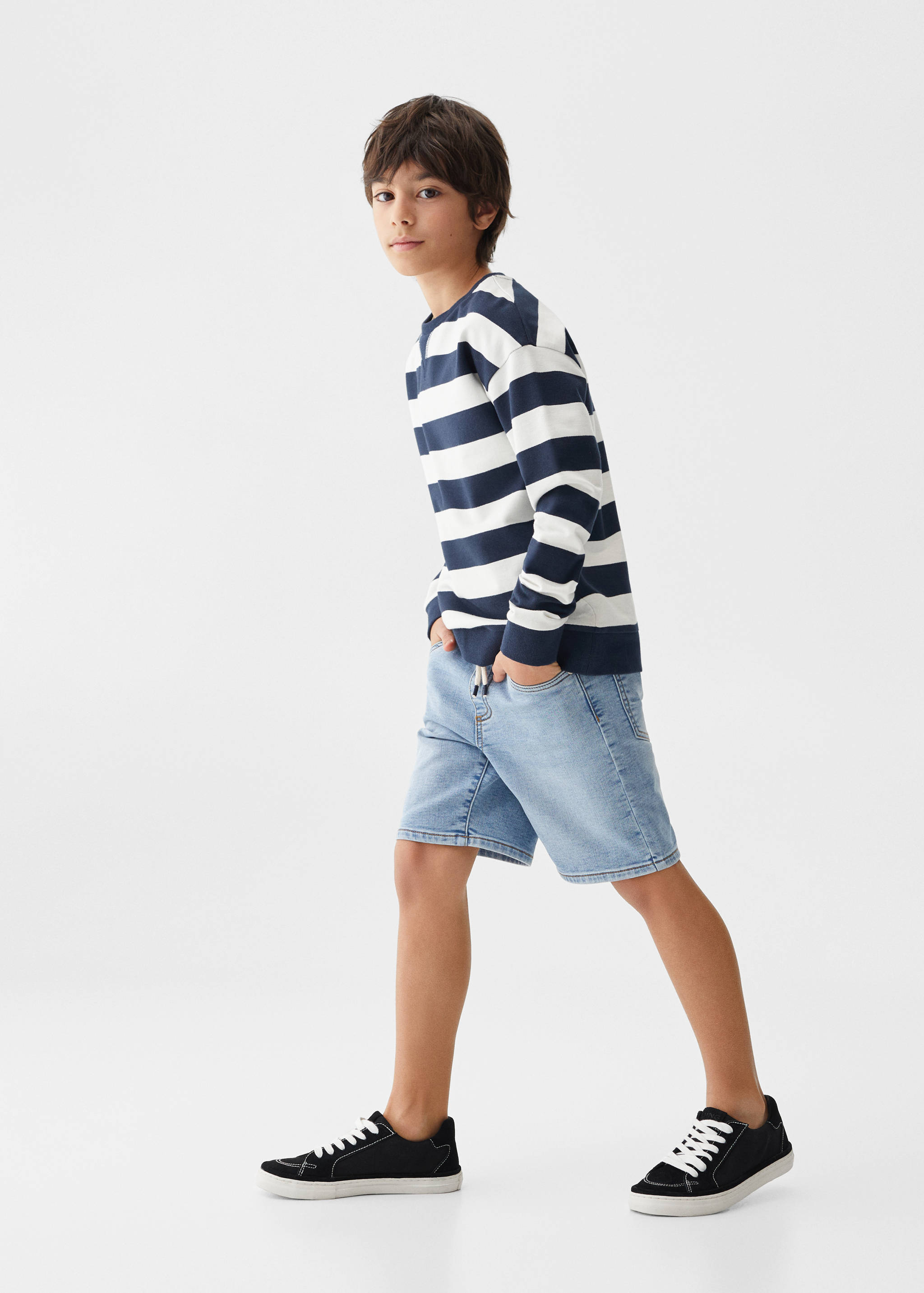 Comfy-fit denim Bermuda shorts - General plane
