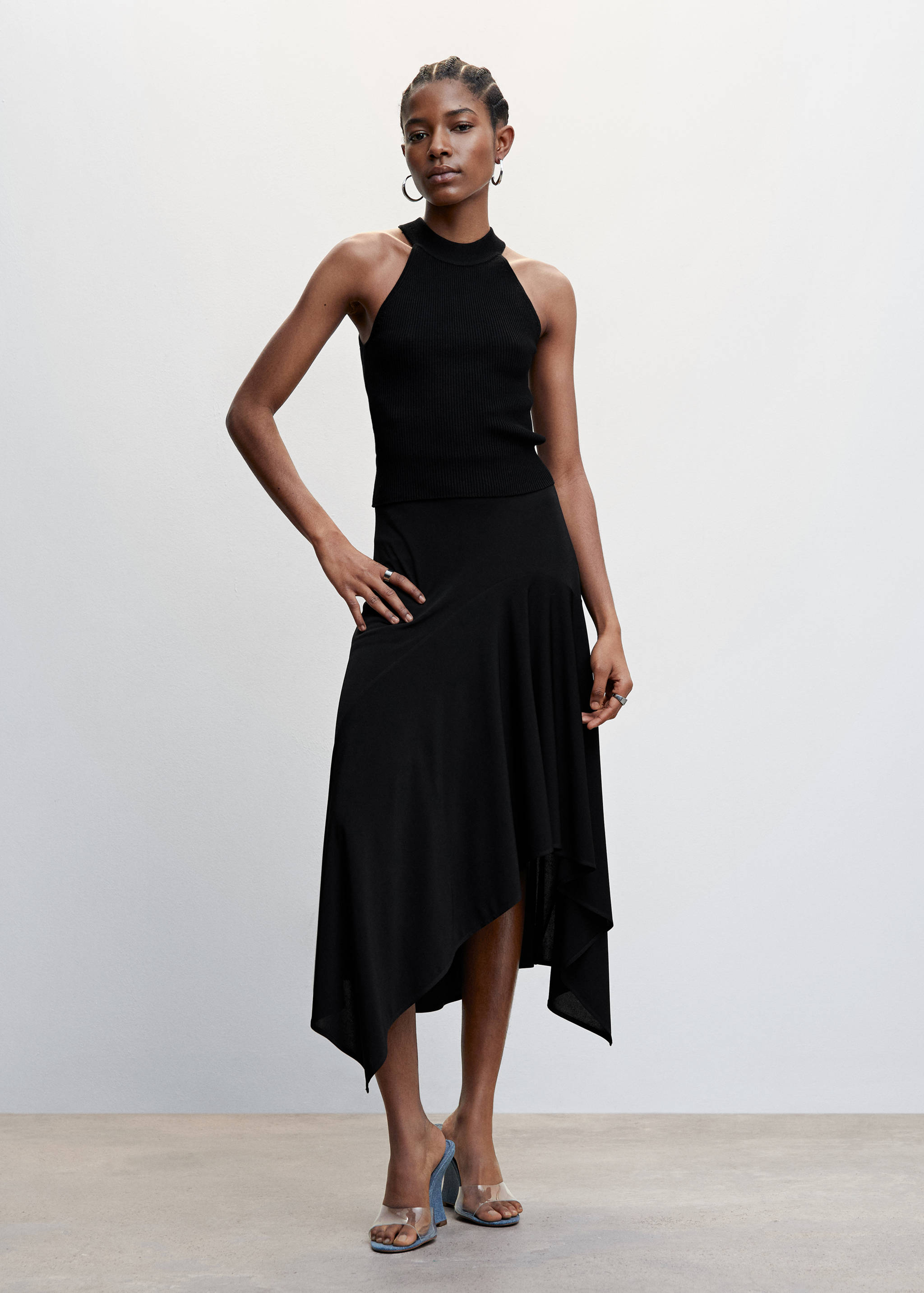 Halter-neck knitted top - General plane