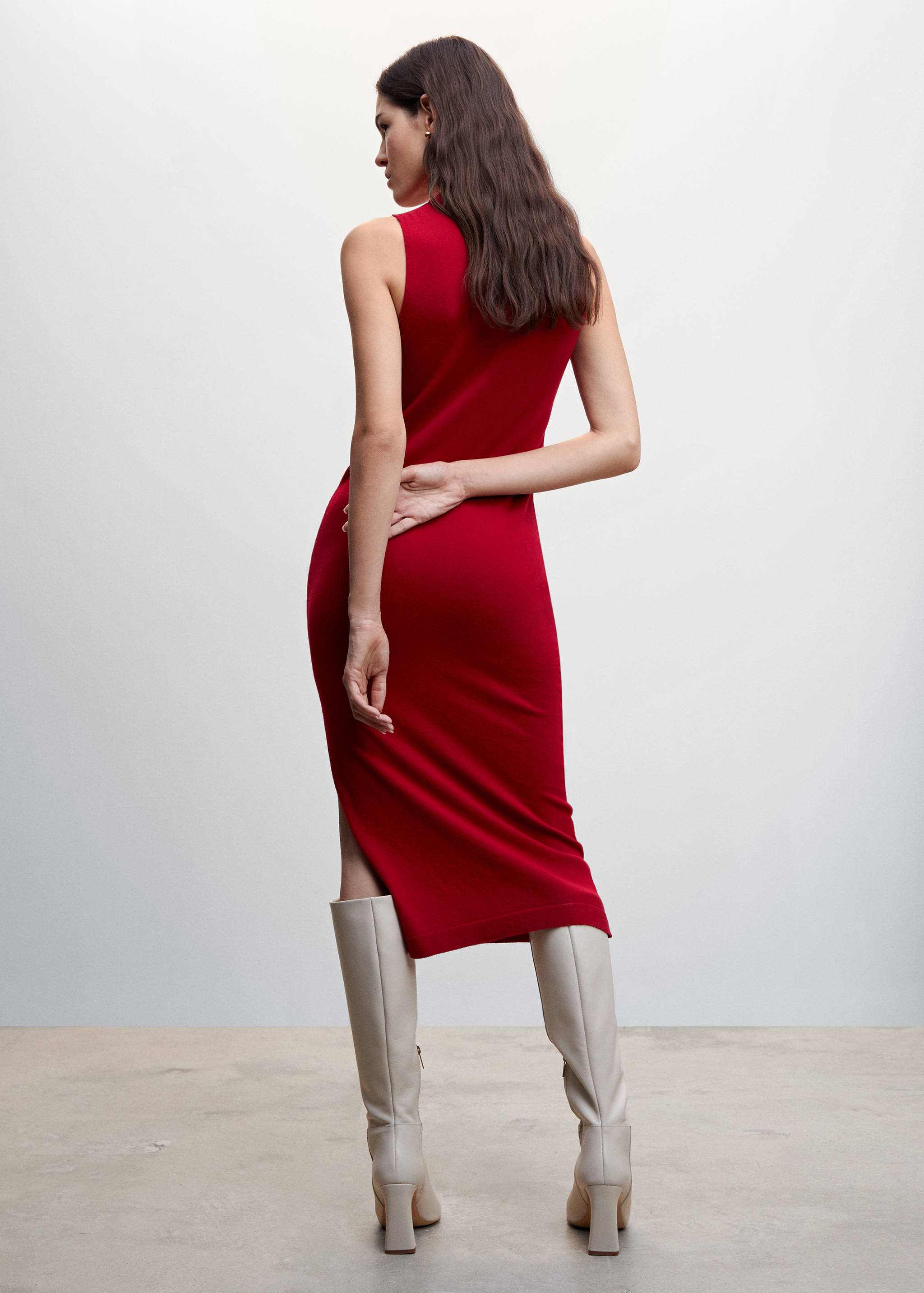 Side slit knit dress - Reverse of the article