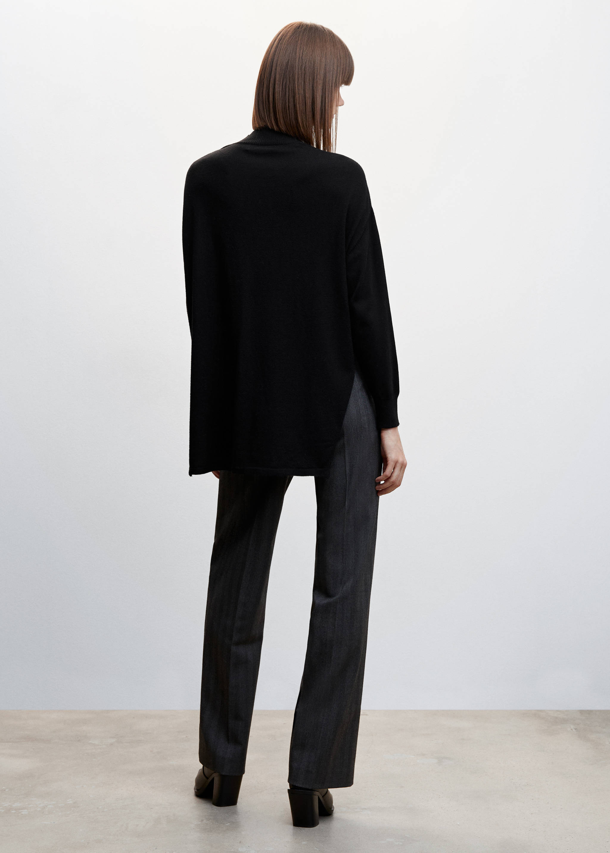 侧面开叉毛衣 - null