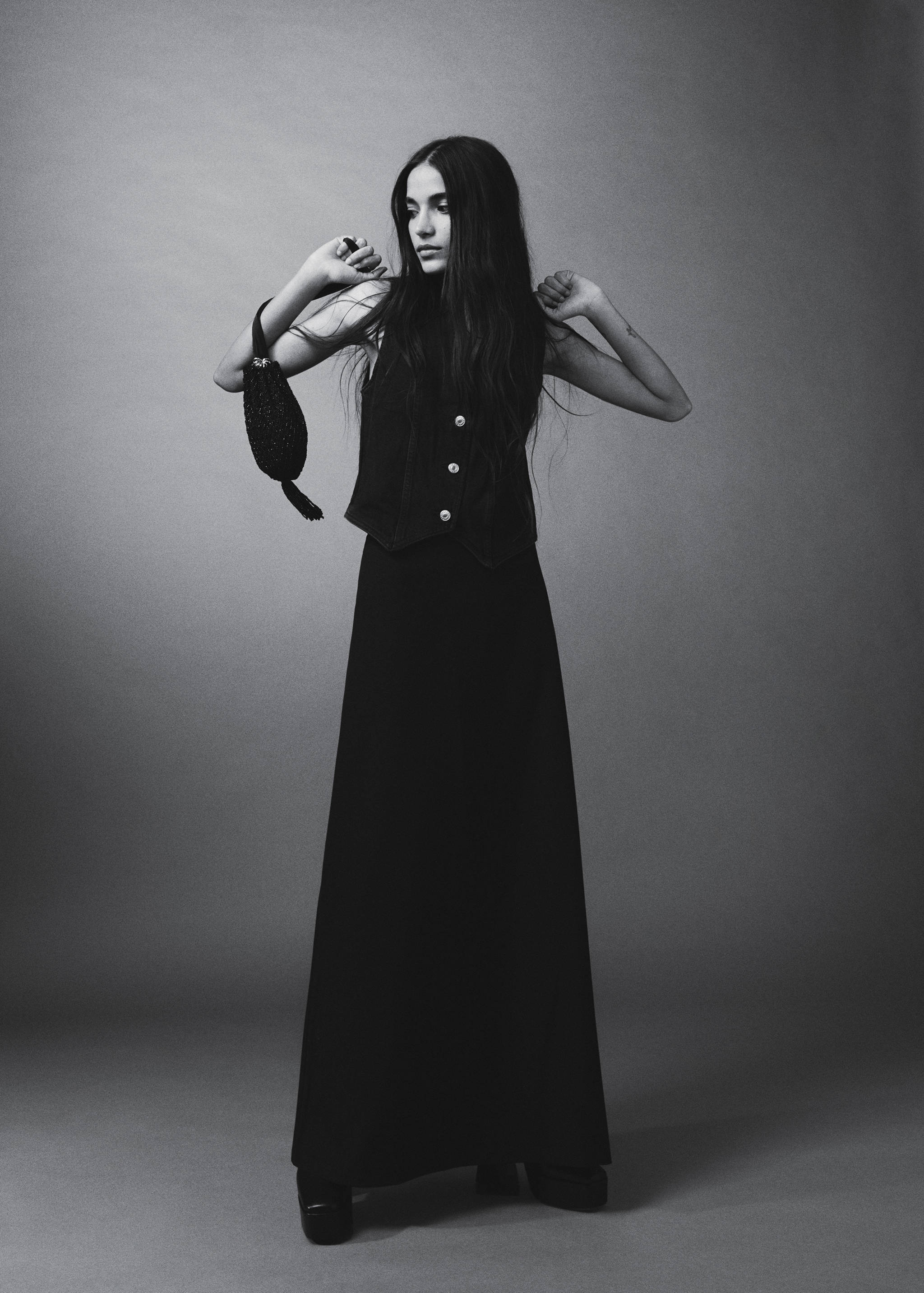 Жилет из денима с декоративными строчками - Деталь изделия 6