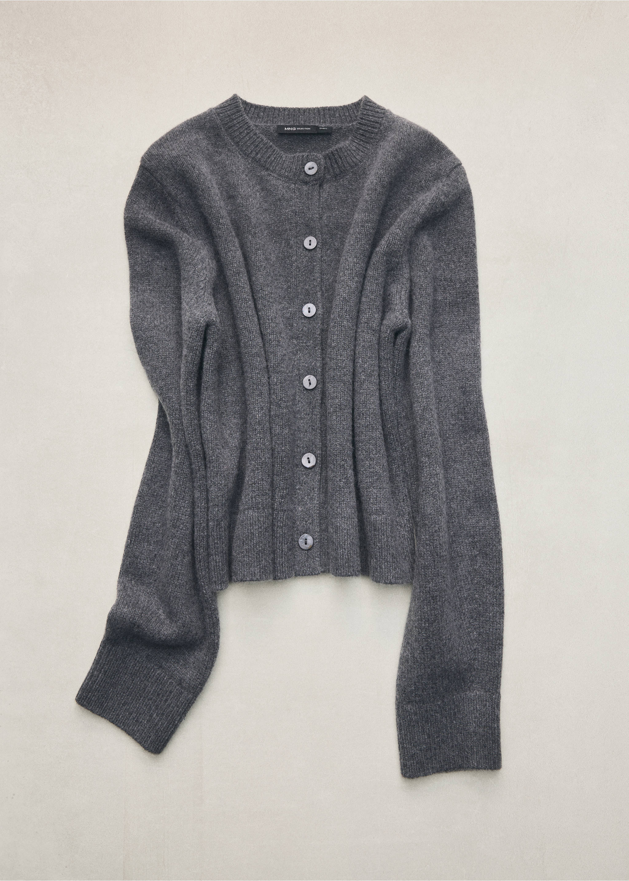 Round-neck wool cardigan - Details of the article 5, Dark Heather Grey. Ref: 47061361-00.