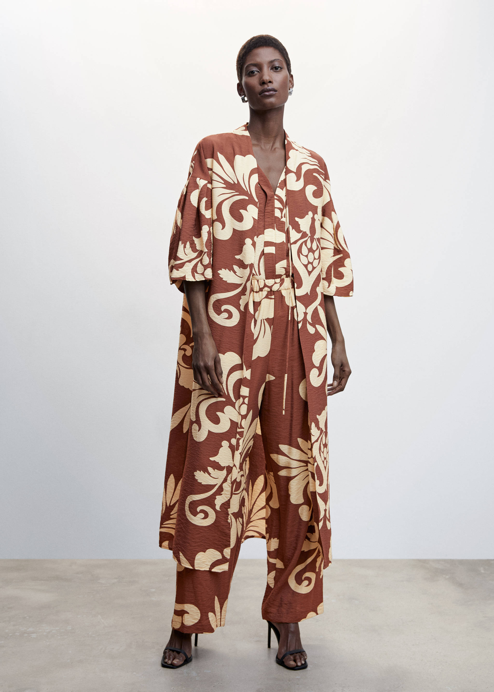 Flowy printed kaftan - General plane