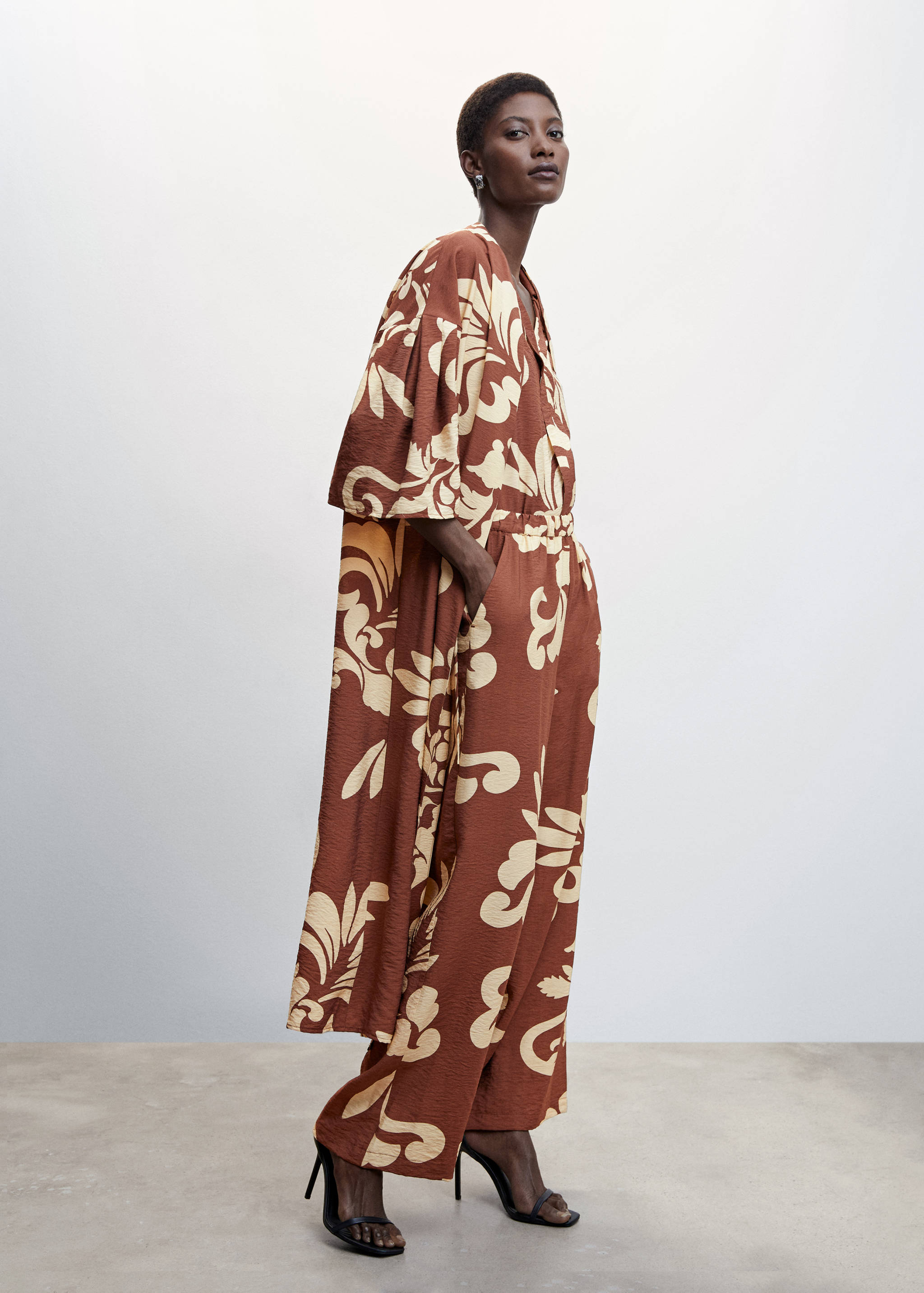 Flowy printed kaftan - Details of the article 2