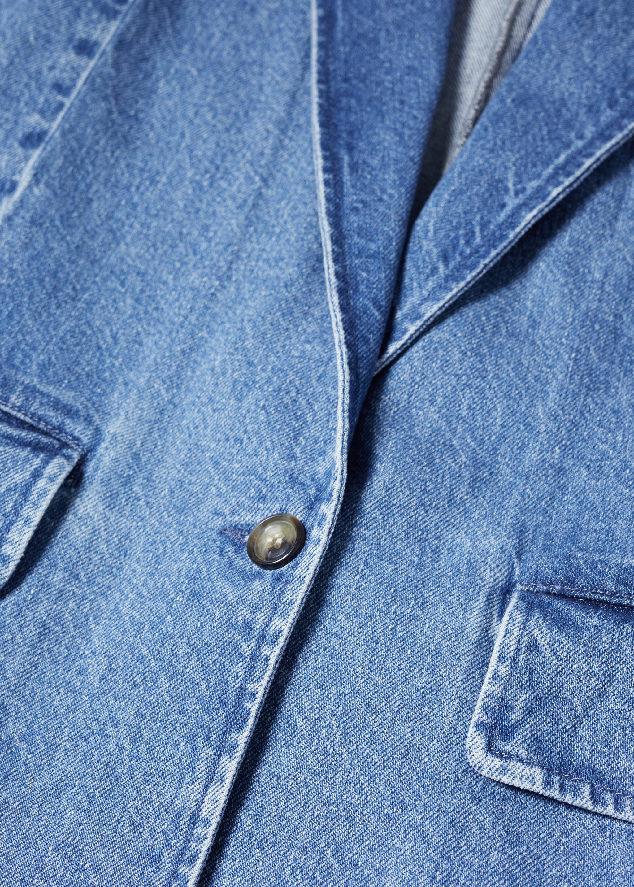 Denim jacket with pockets - Details of the article 8