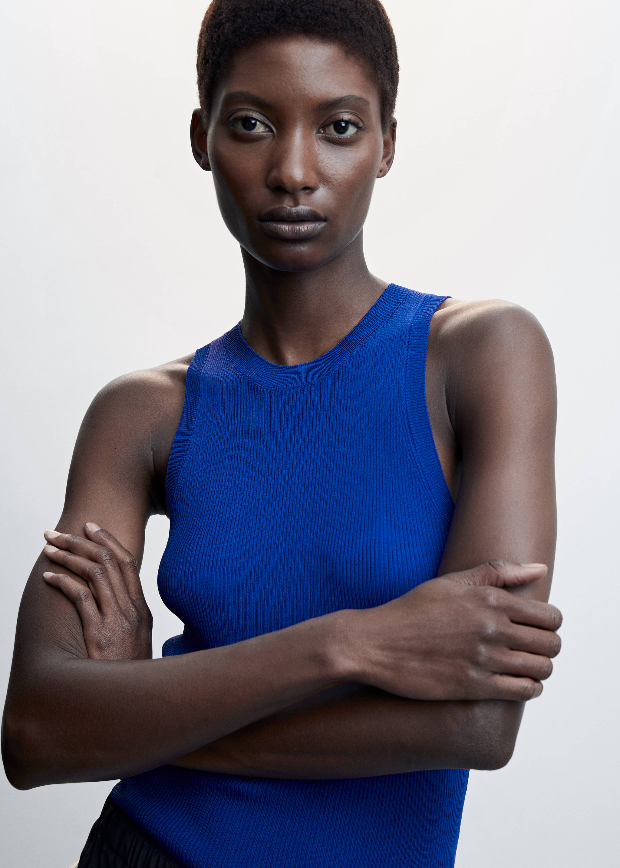 Knitted top with wide straps - Details of the article 1