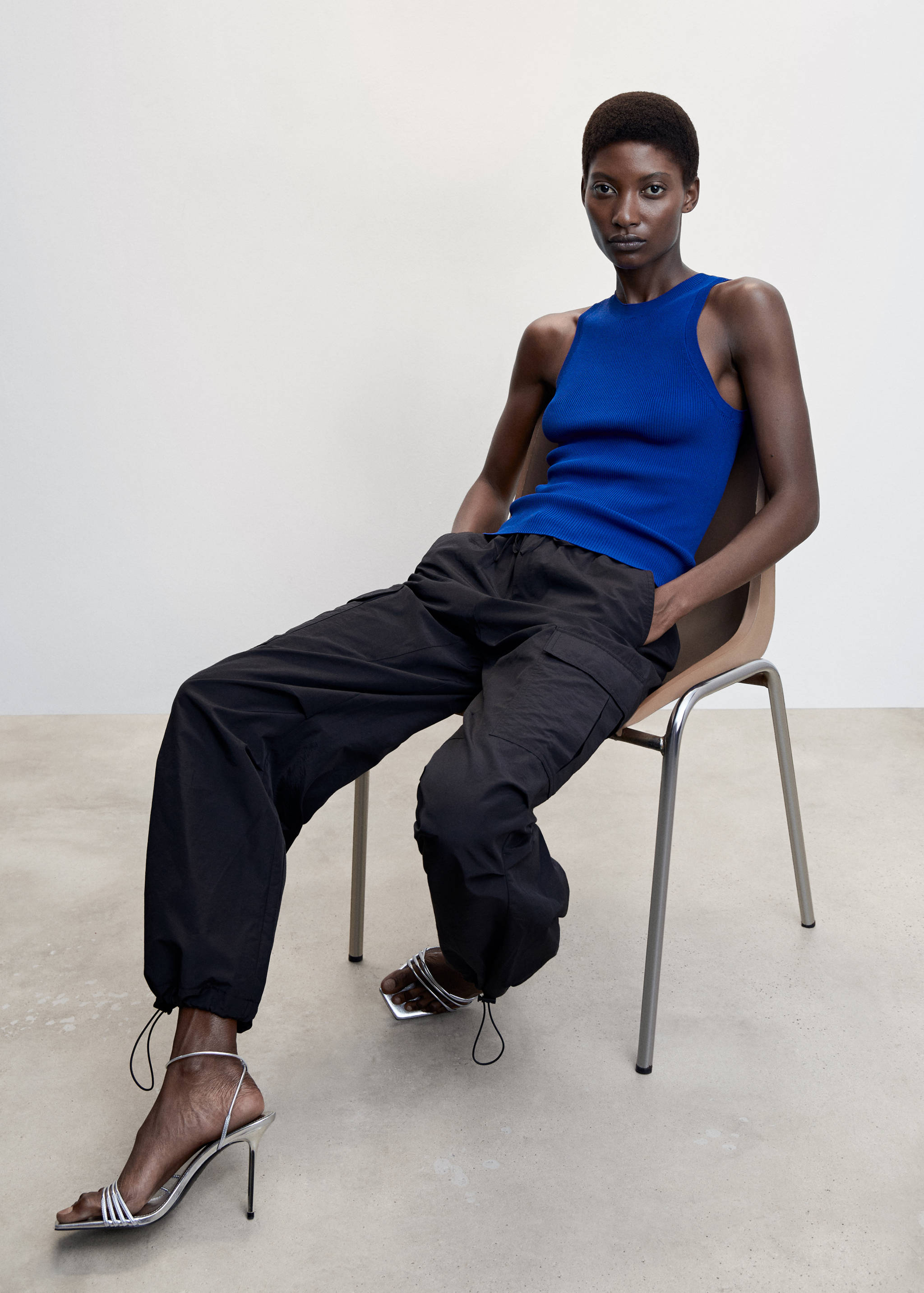 Knitted top with wide straps - Details of the article 2