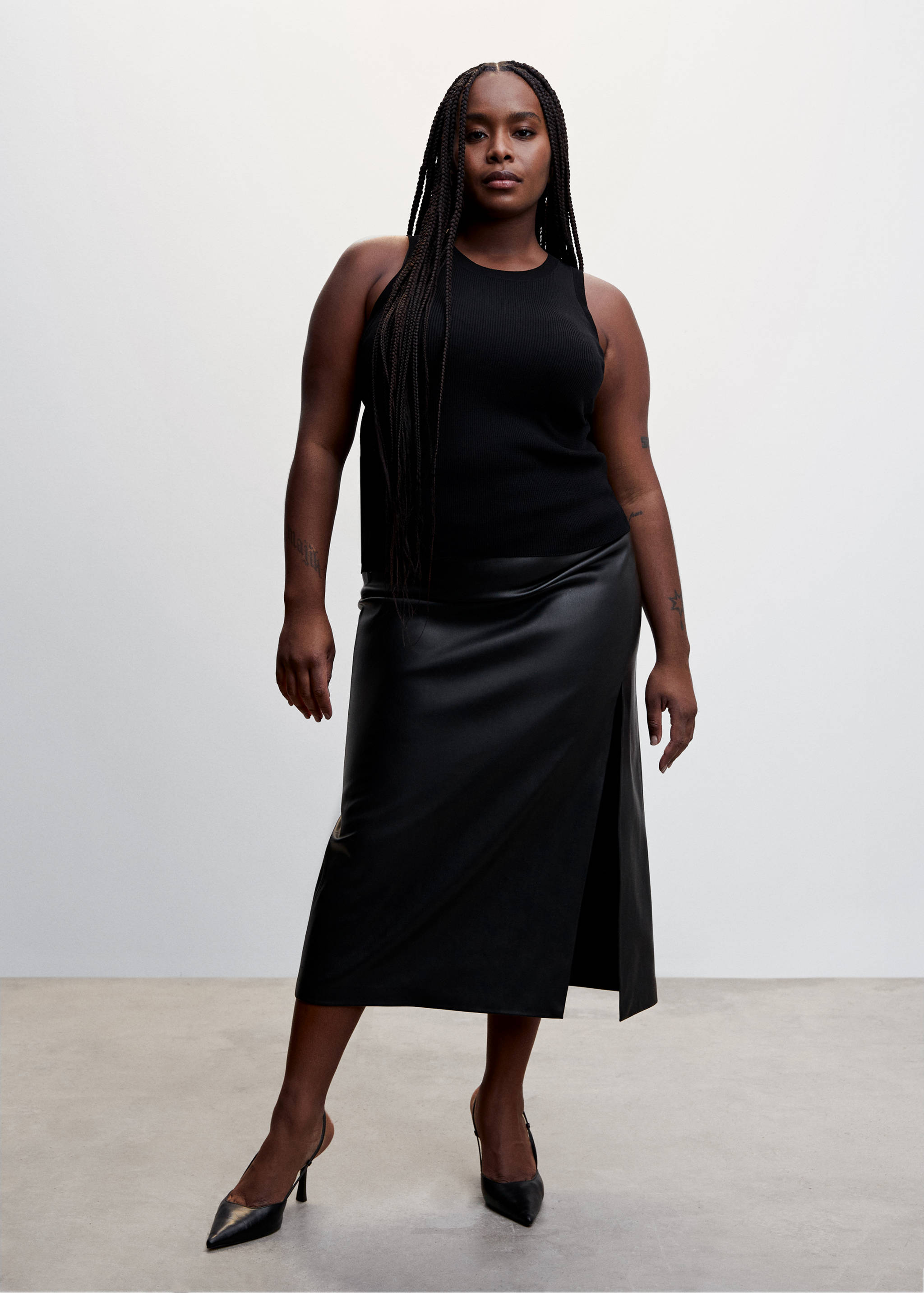 Knitted top with wide straps - Details of the article 3