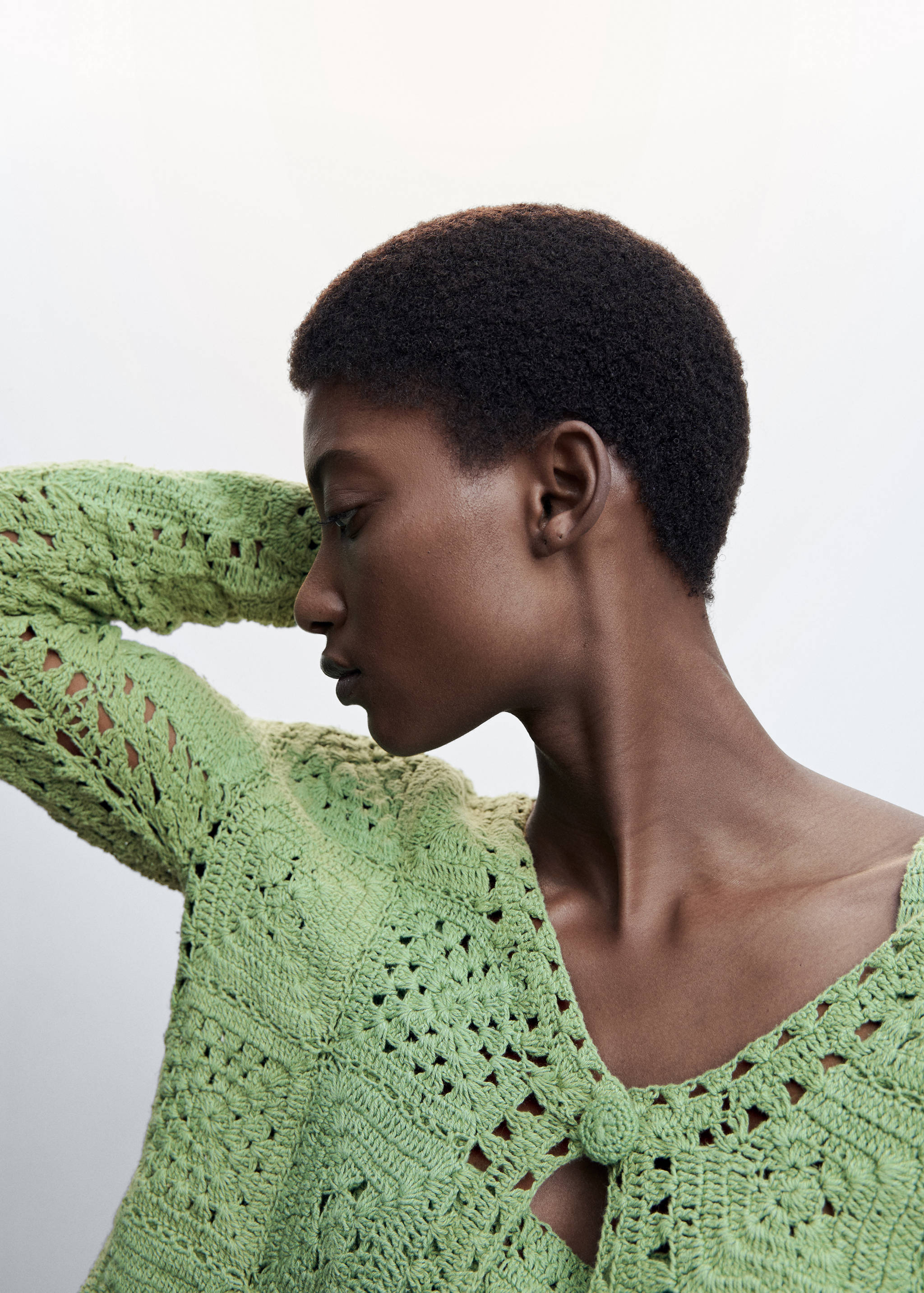 Crochet cardigan - Details of the article 1