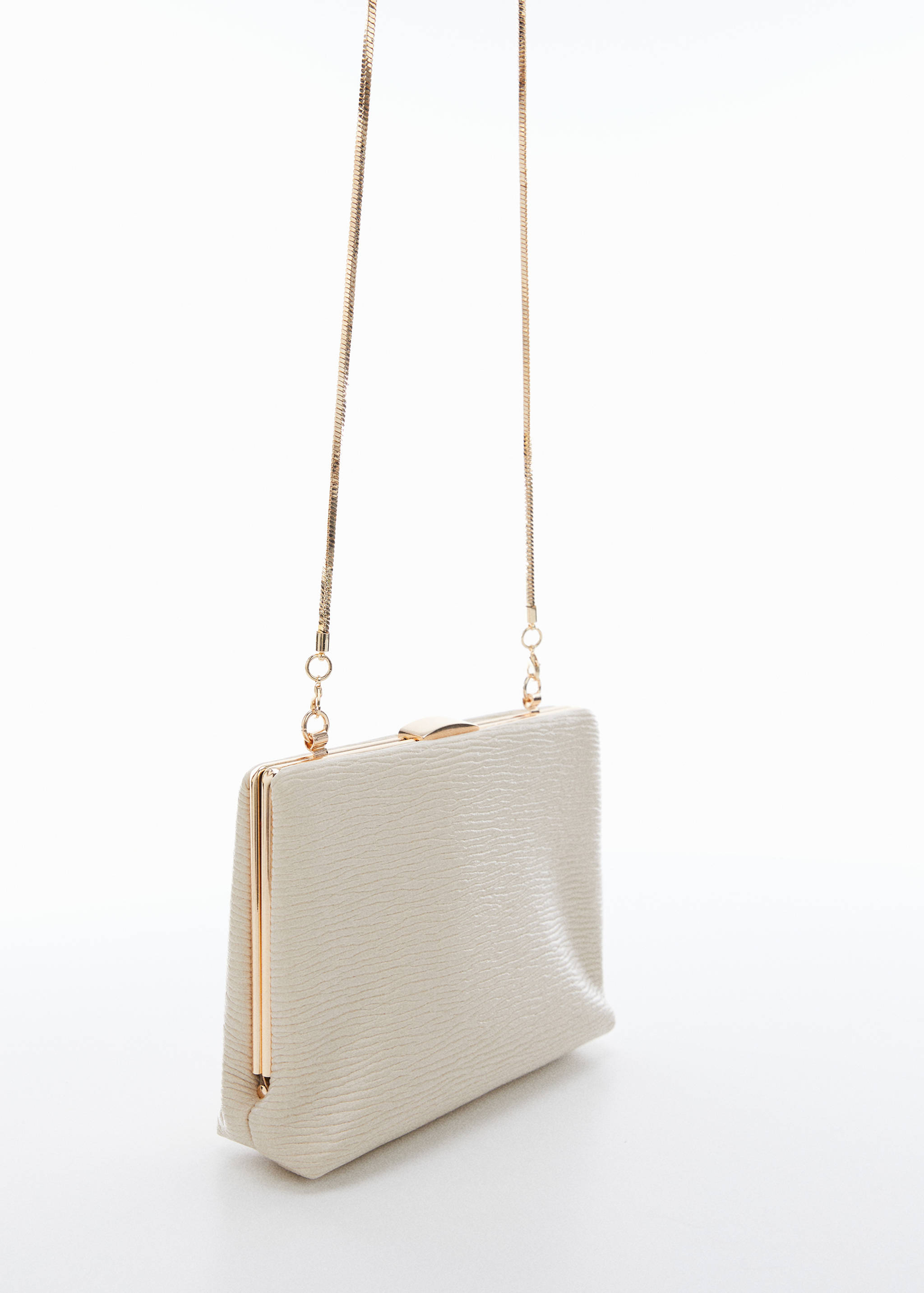 Bolso clutch textura - Plano medio