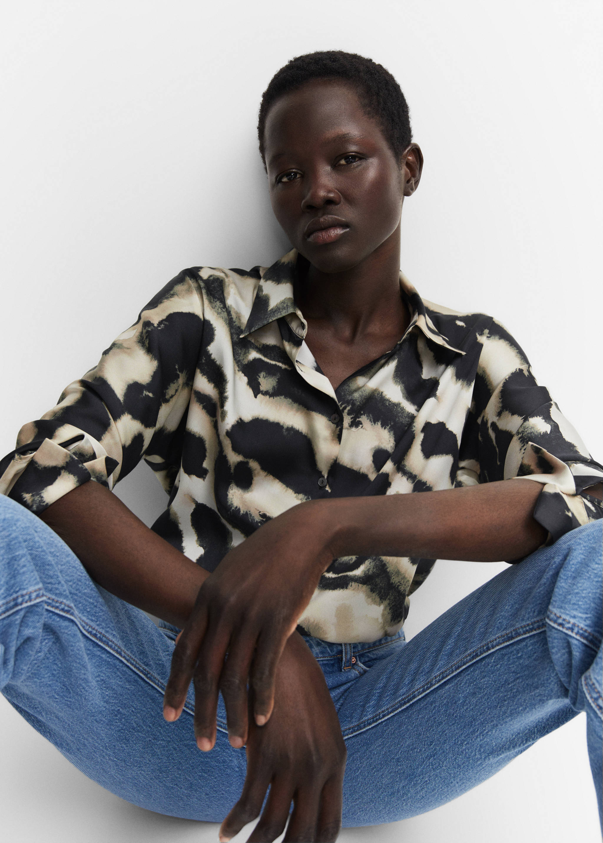 Printed oversize shirt - Details of the article 2