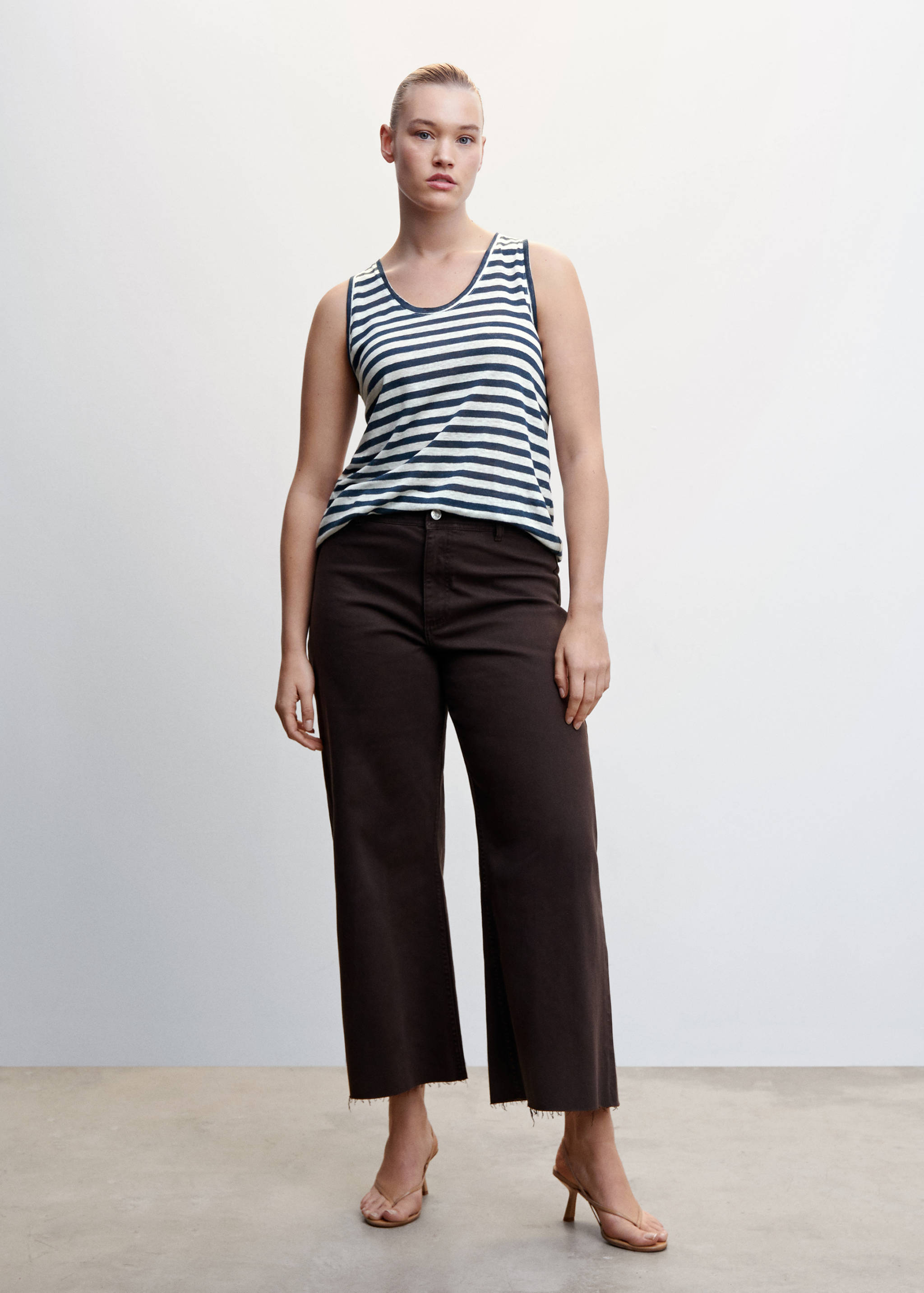 Top bretelles lin - Détail de l'article 3