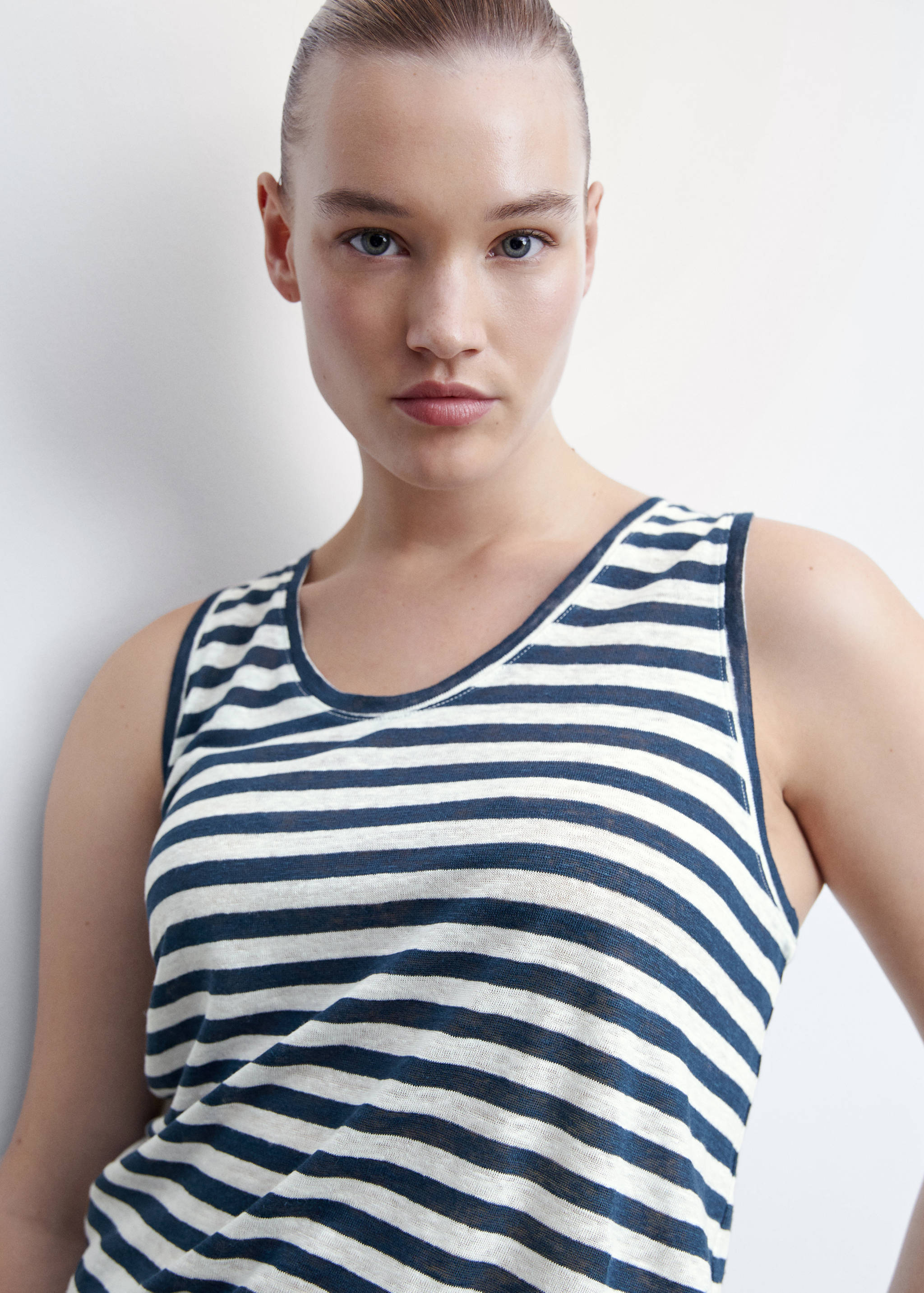 Top bretelles lin - Détail de l'article 4