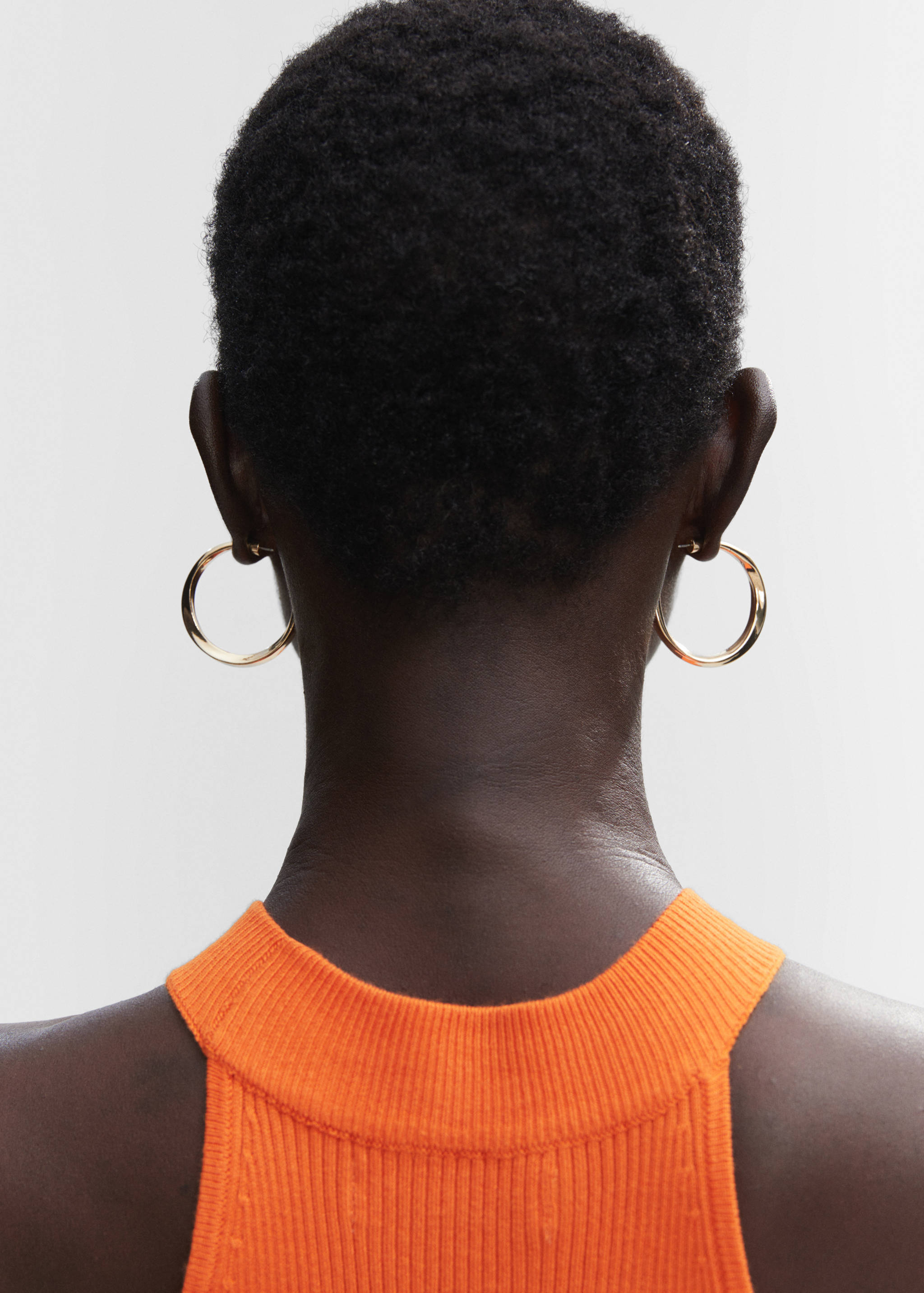 Halter-neck knitted dress - Details of the article 4