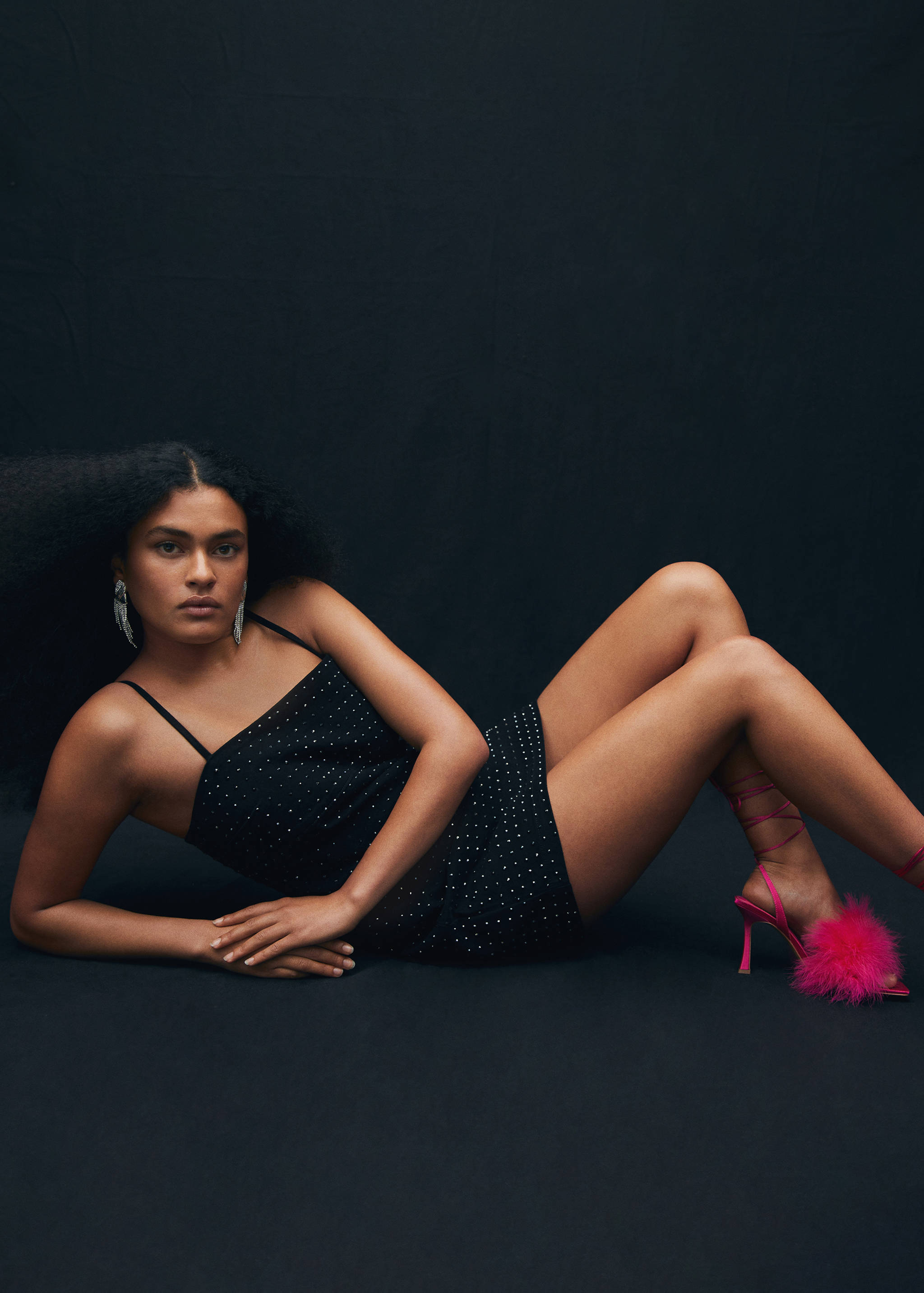 Sandals with feather decoration - Details of the article 9