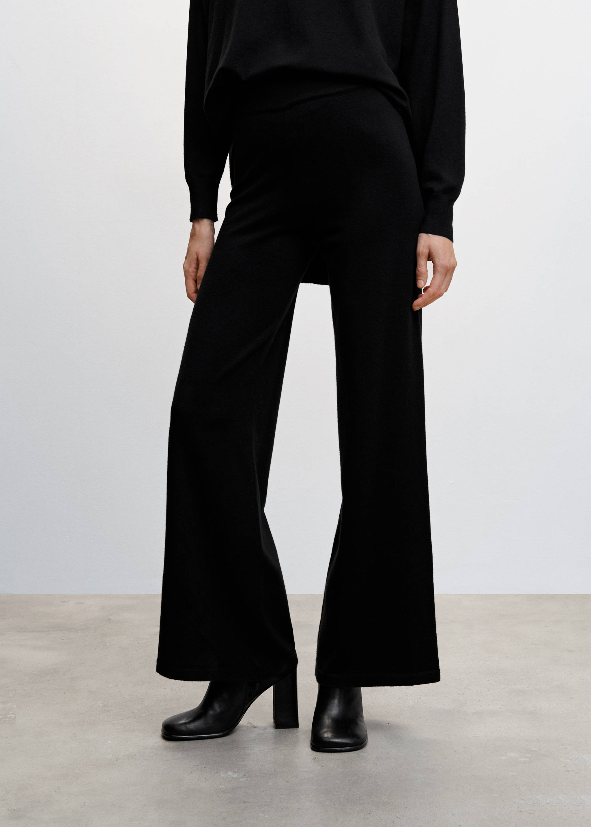 Knitted wideleg trousers - Medium plane