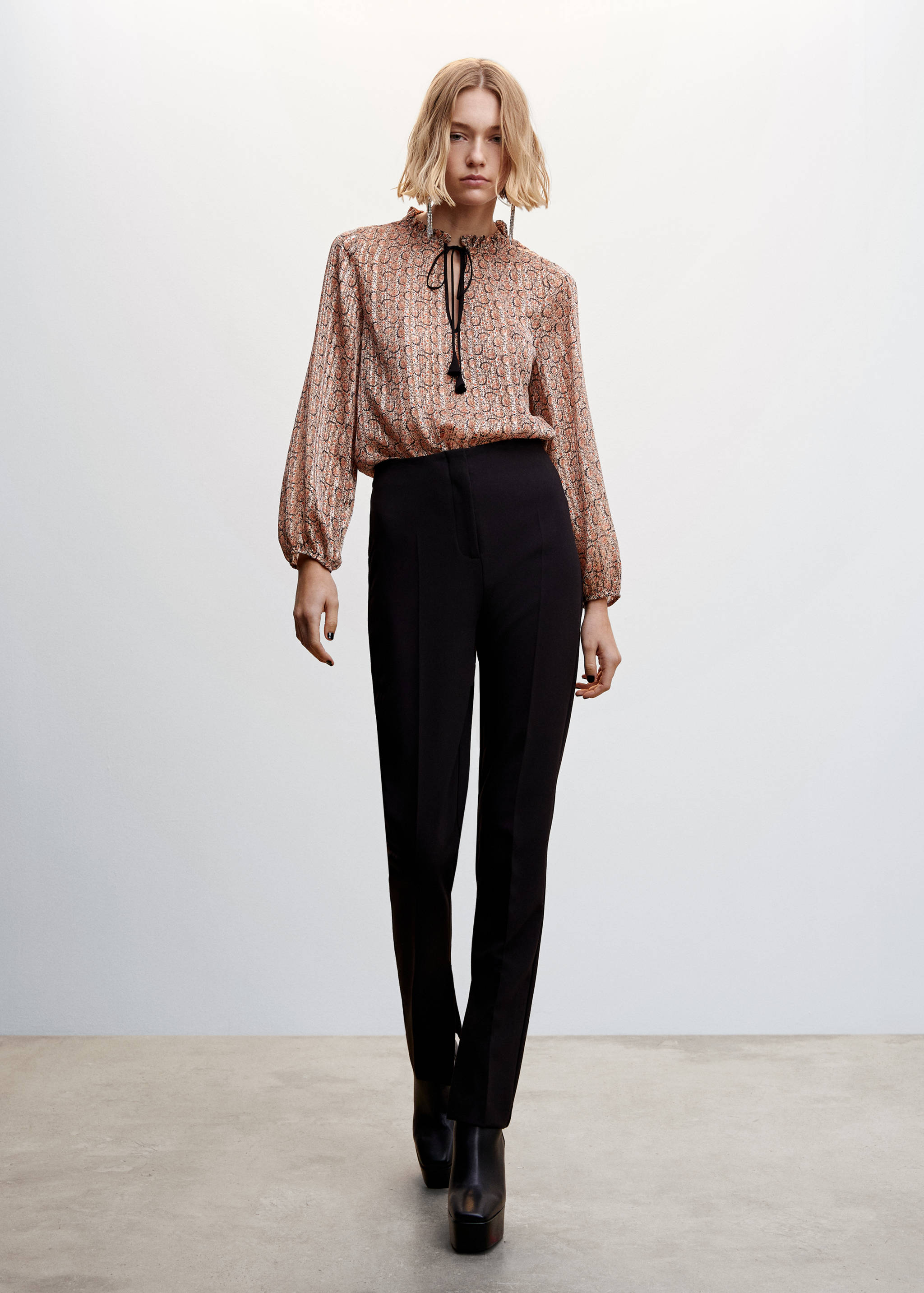 Bow printed blouse - General plane