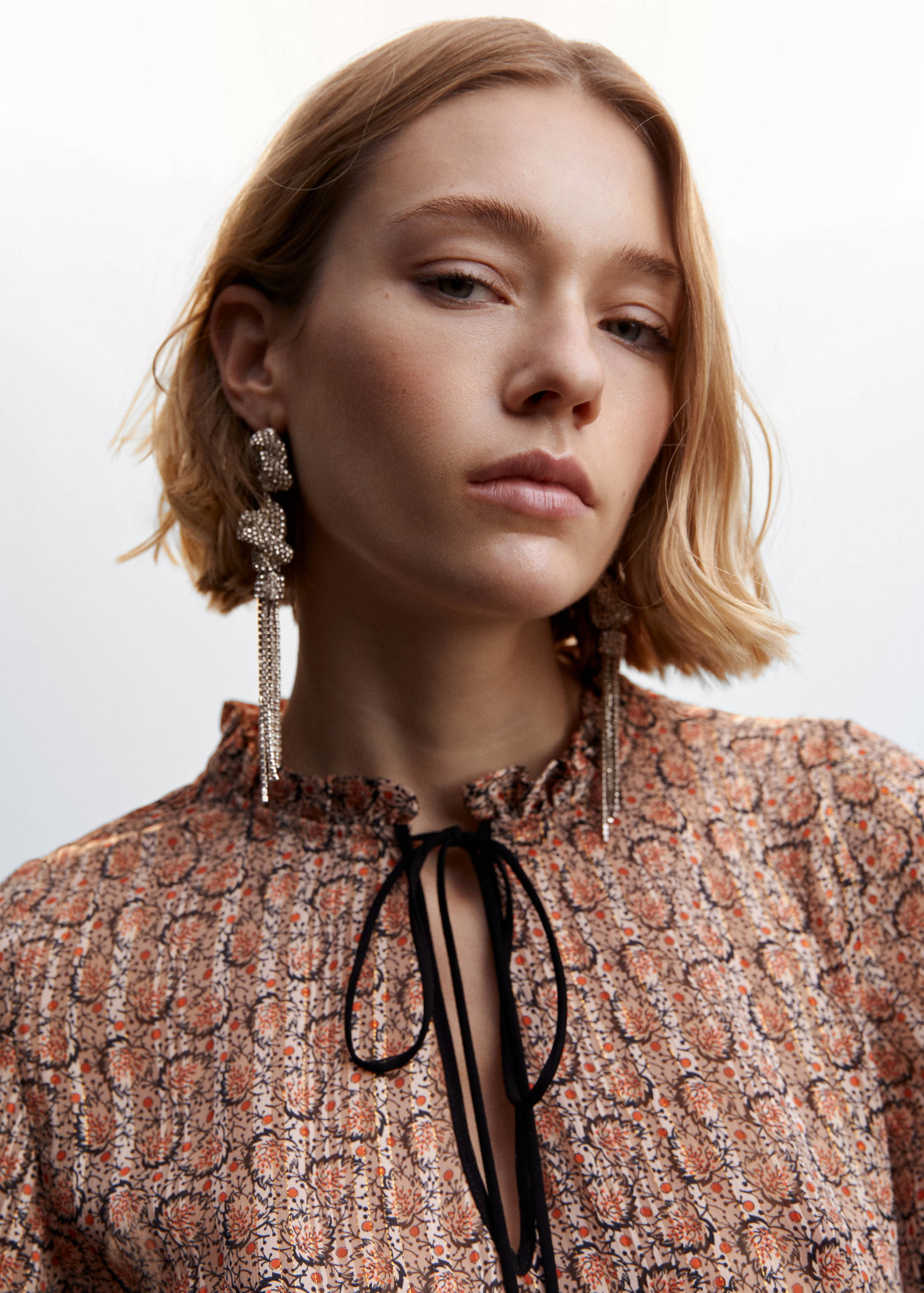 Bow printed blouse - Details of the article 1