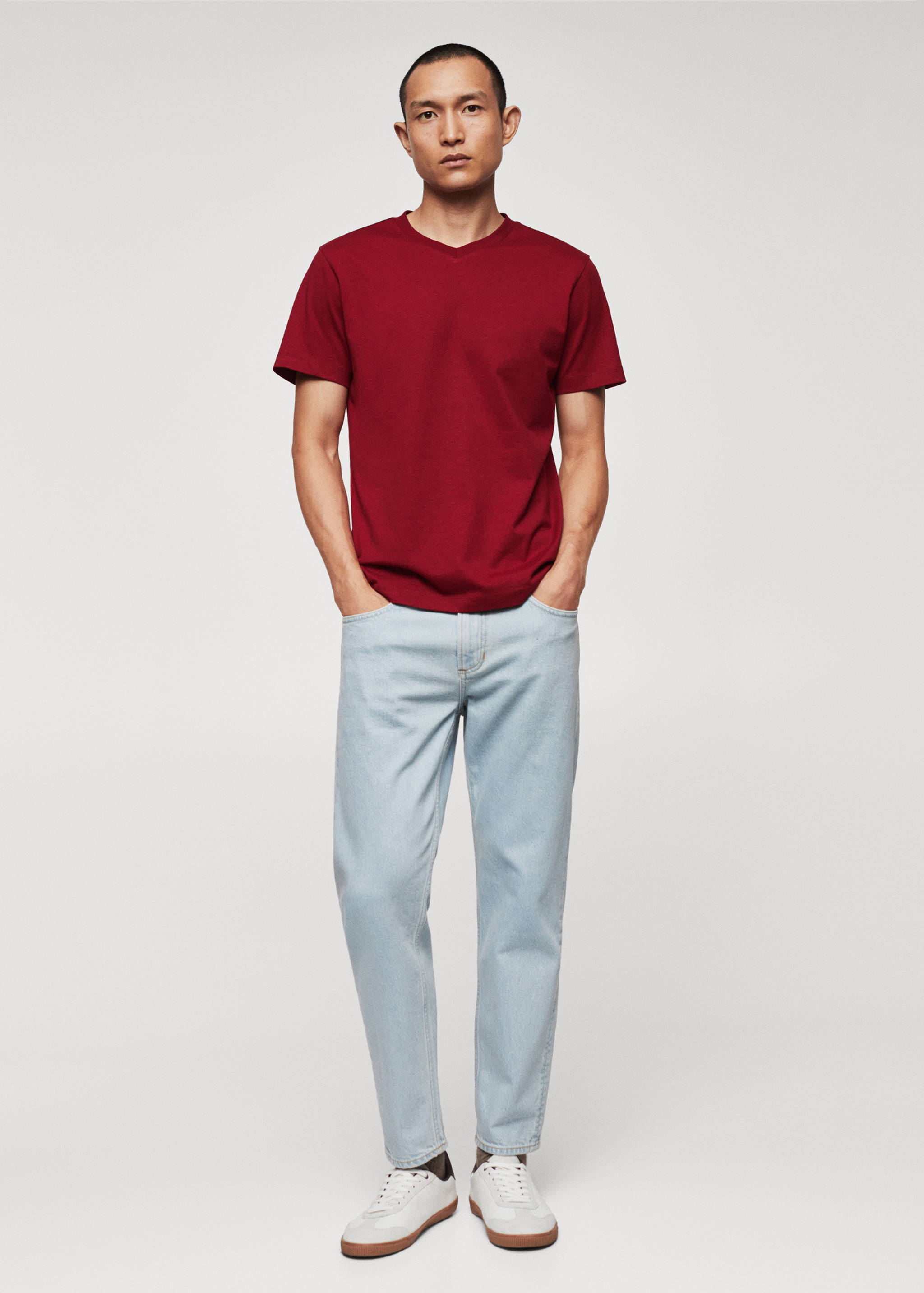 T-shirt essentiel léger col V - Plan général