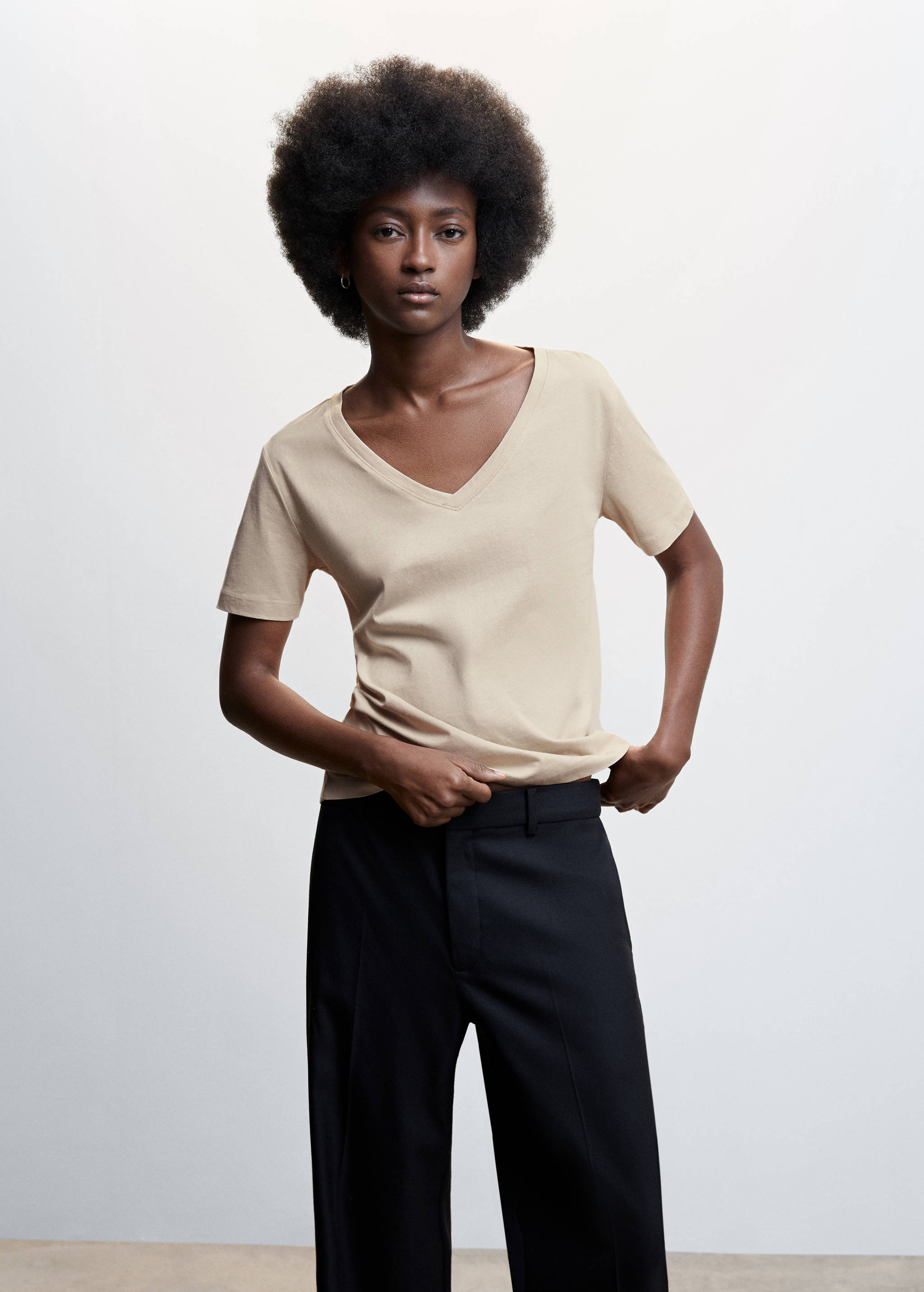 T-shirt basique en coton - Plan moyen