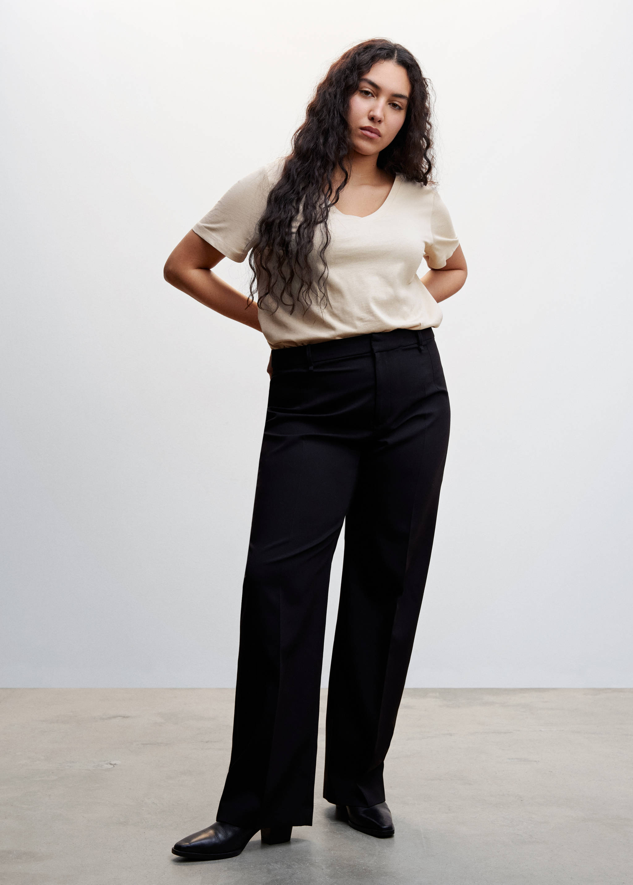 T-shirt basique en coton - Détail de l'article 3