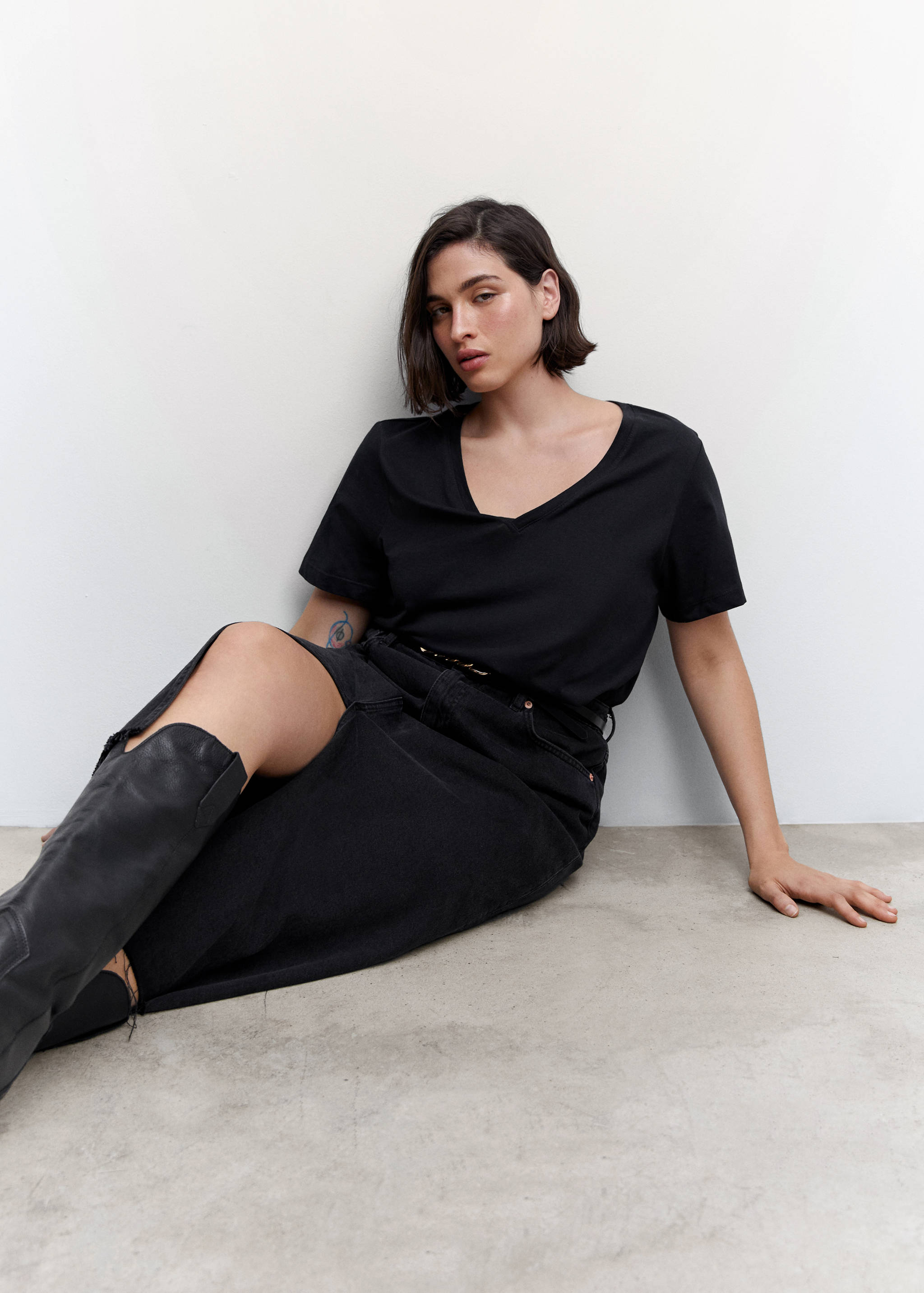 T-shirt basique en coton - Détail de l'article 4