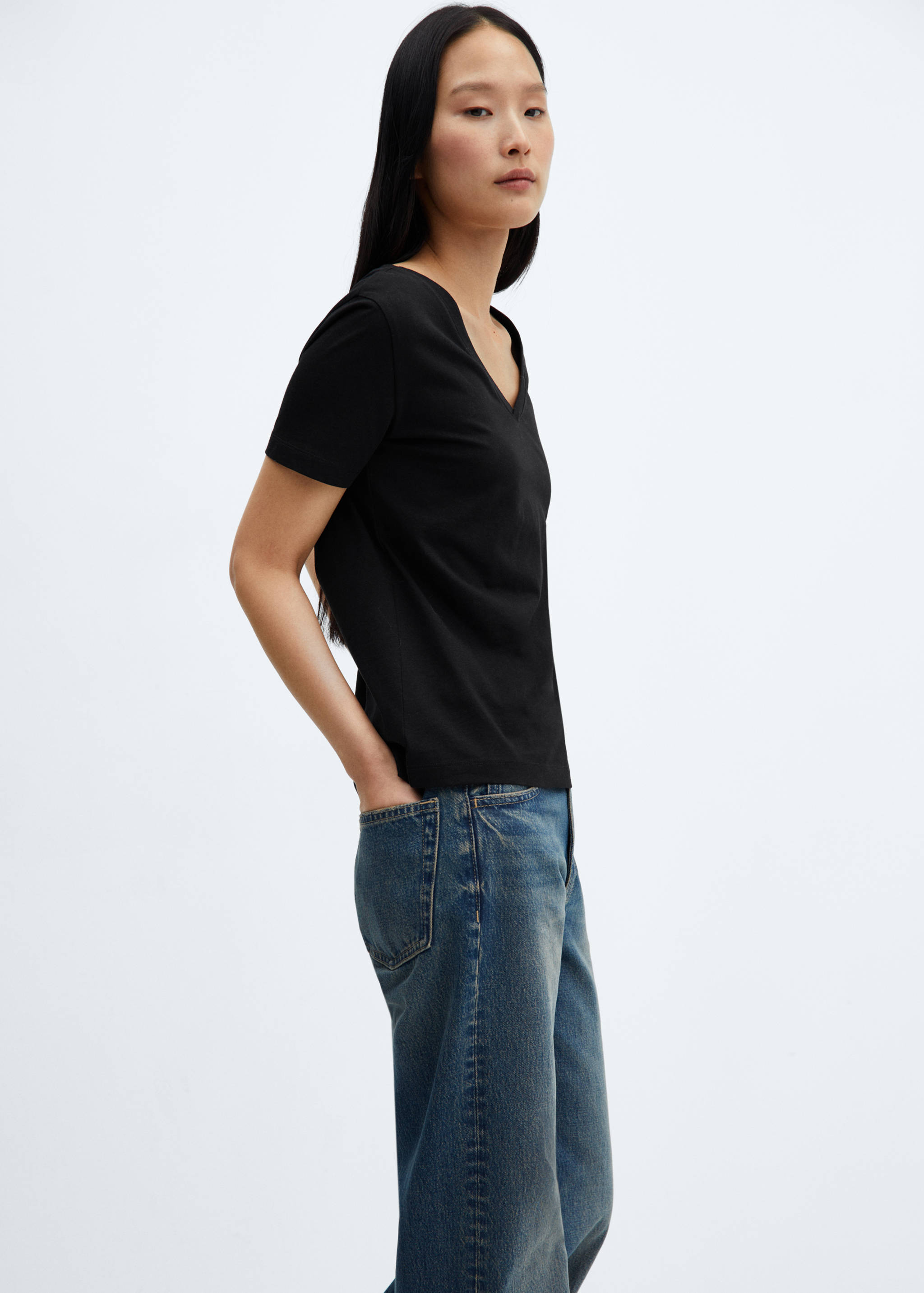 T-shirt basique en coton - Détail de l'article 2