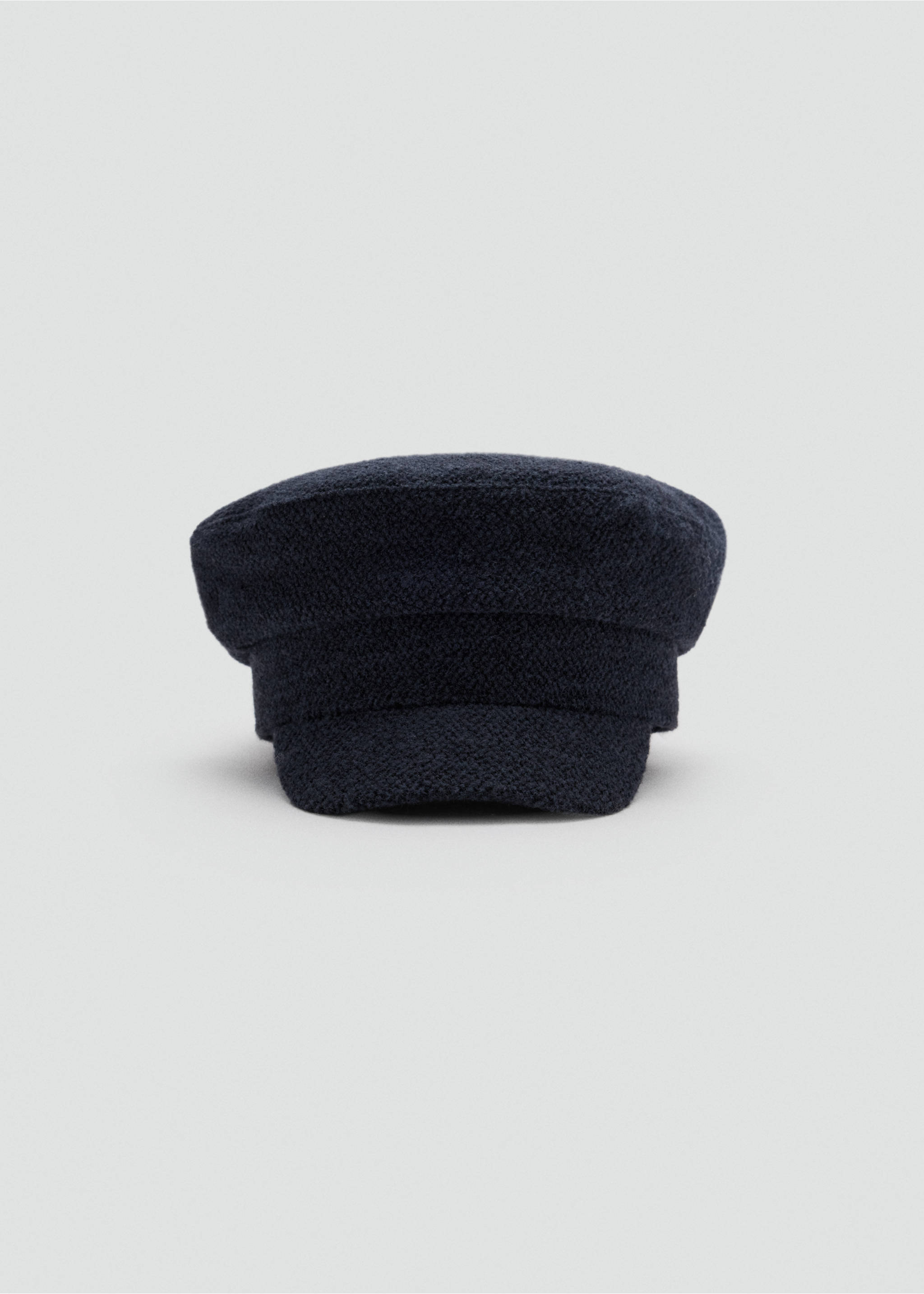 Navy blue textured bouclé sailor cap with a short front brim., Navy. Ref: 47071357-00.