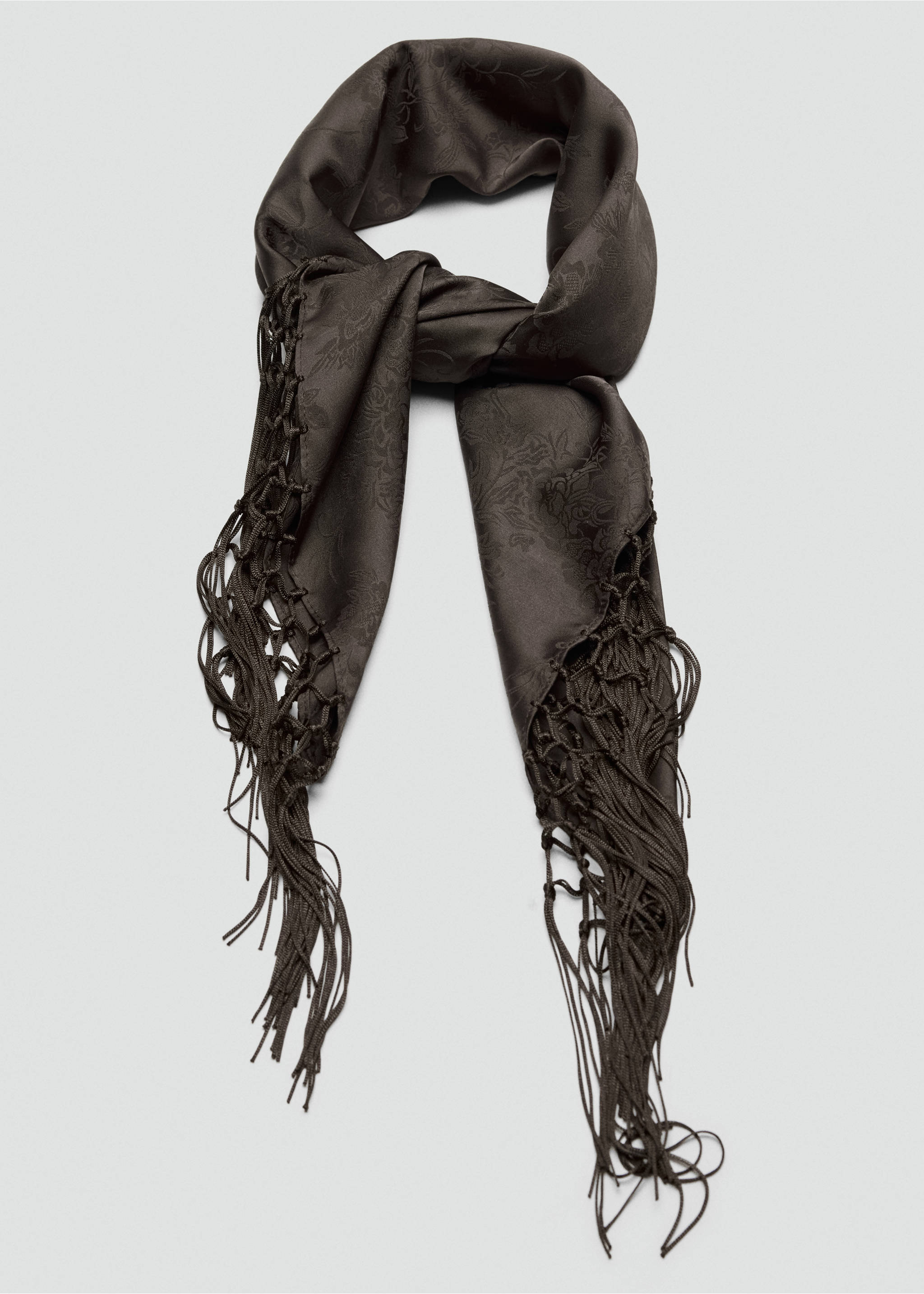 Dark brown floral jacquard scarf with knotted fringe., Chocolate. Ref: 47071381-00.