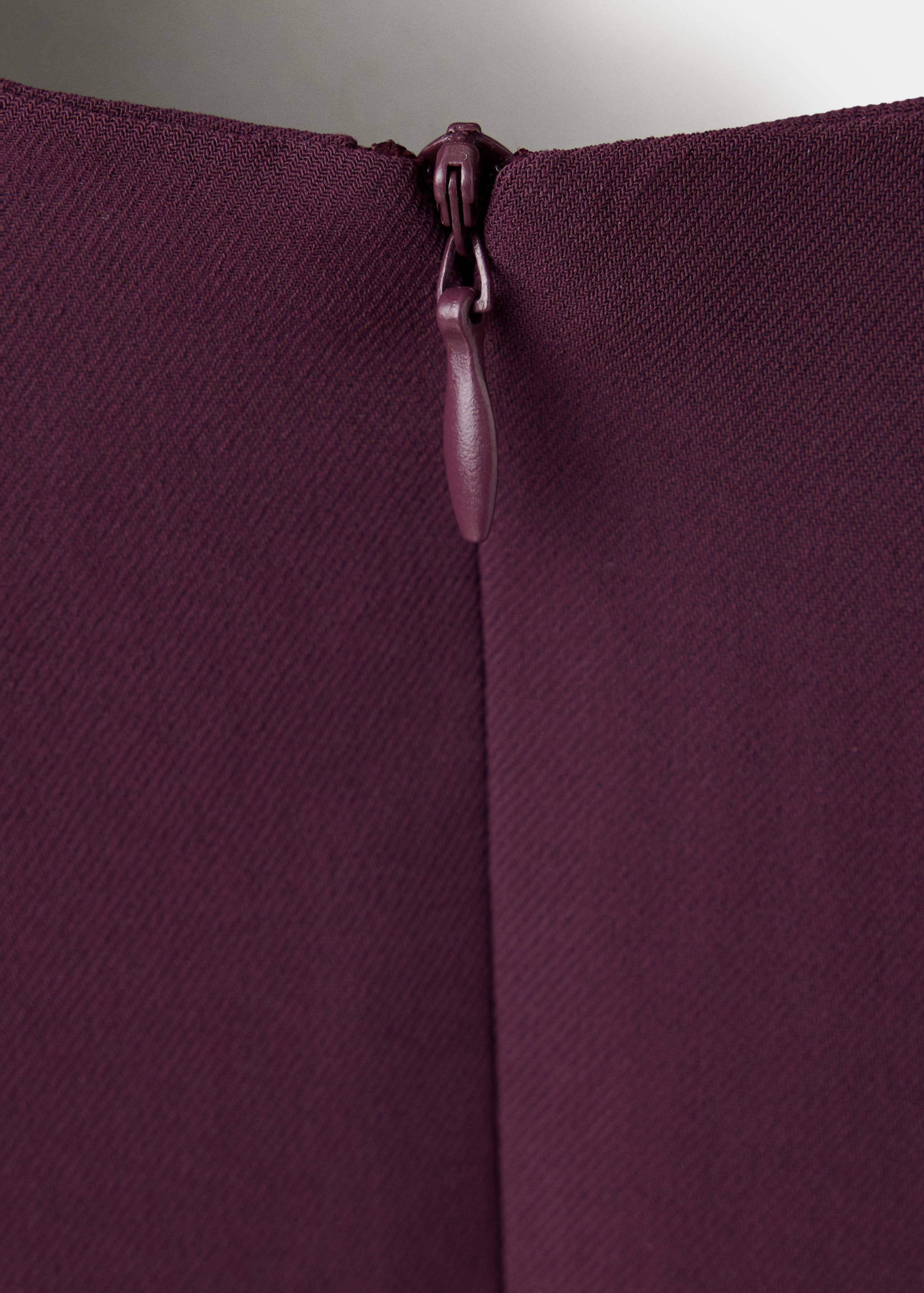 Plum dress back zip detail