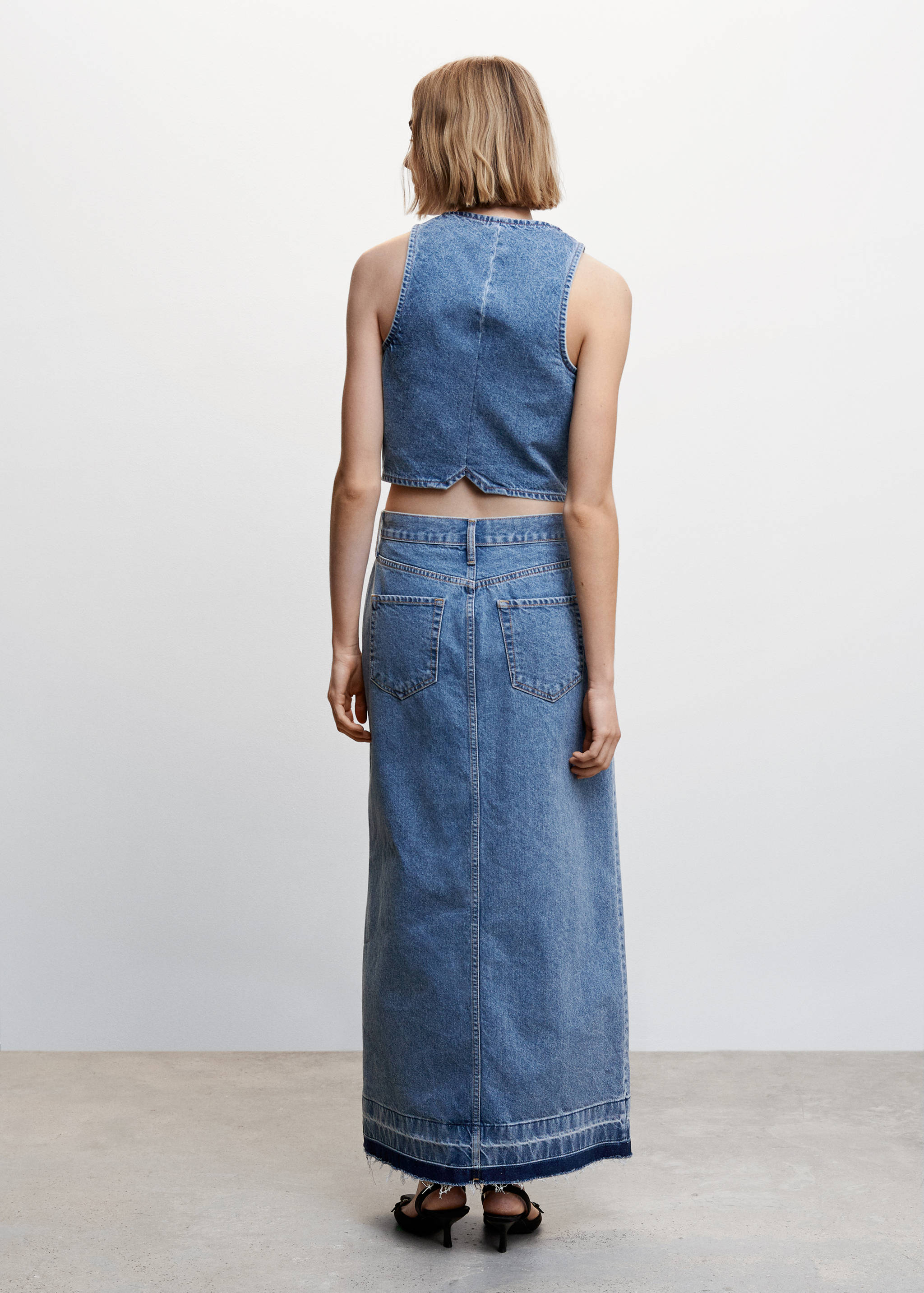 Falda larga vaquera - Reverso del artículo