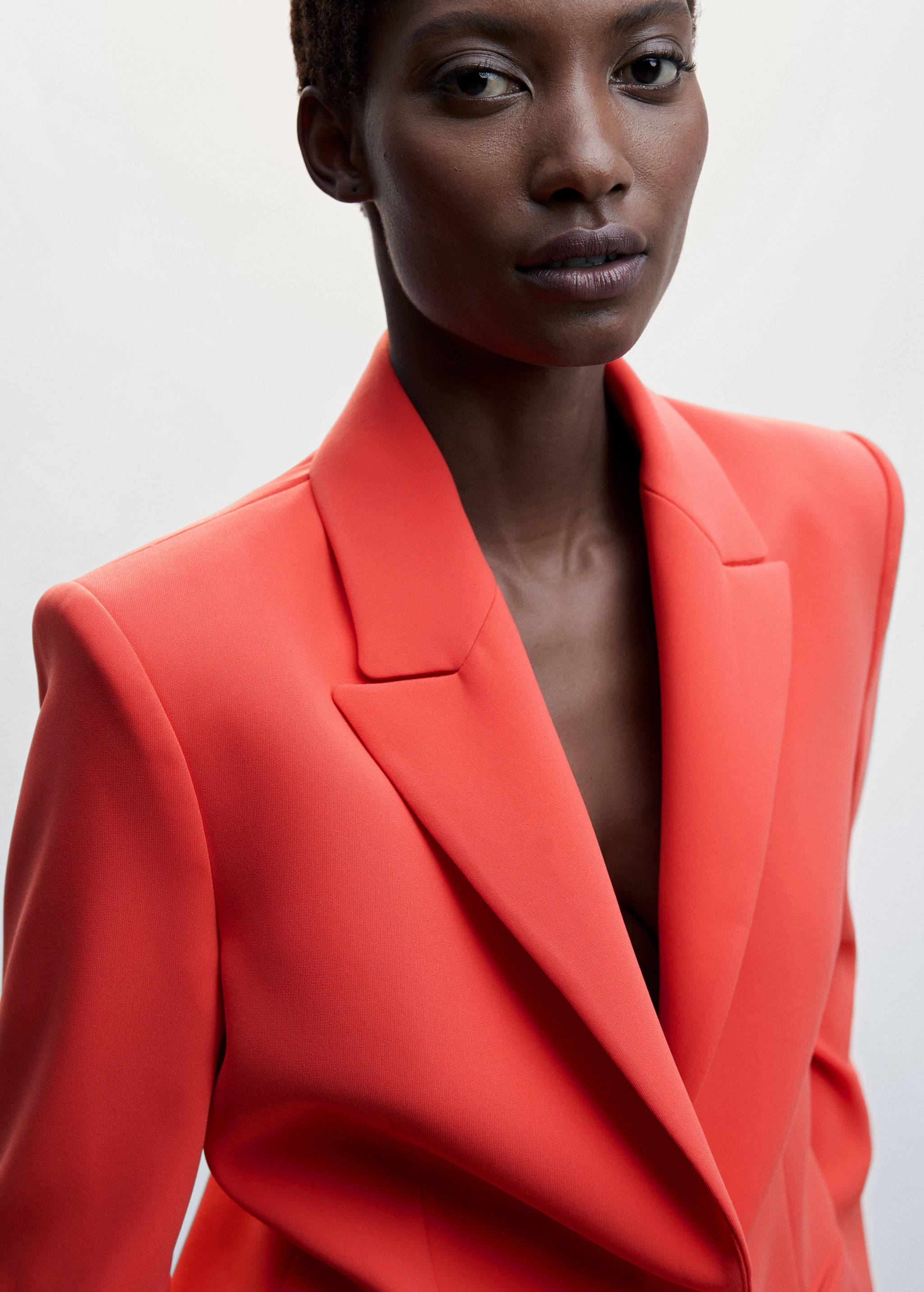 Suit blazer with buttons  - Details of the article 1