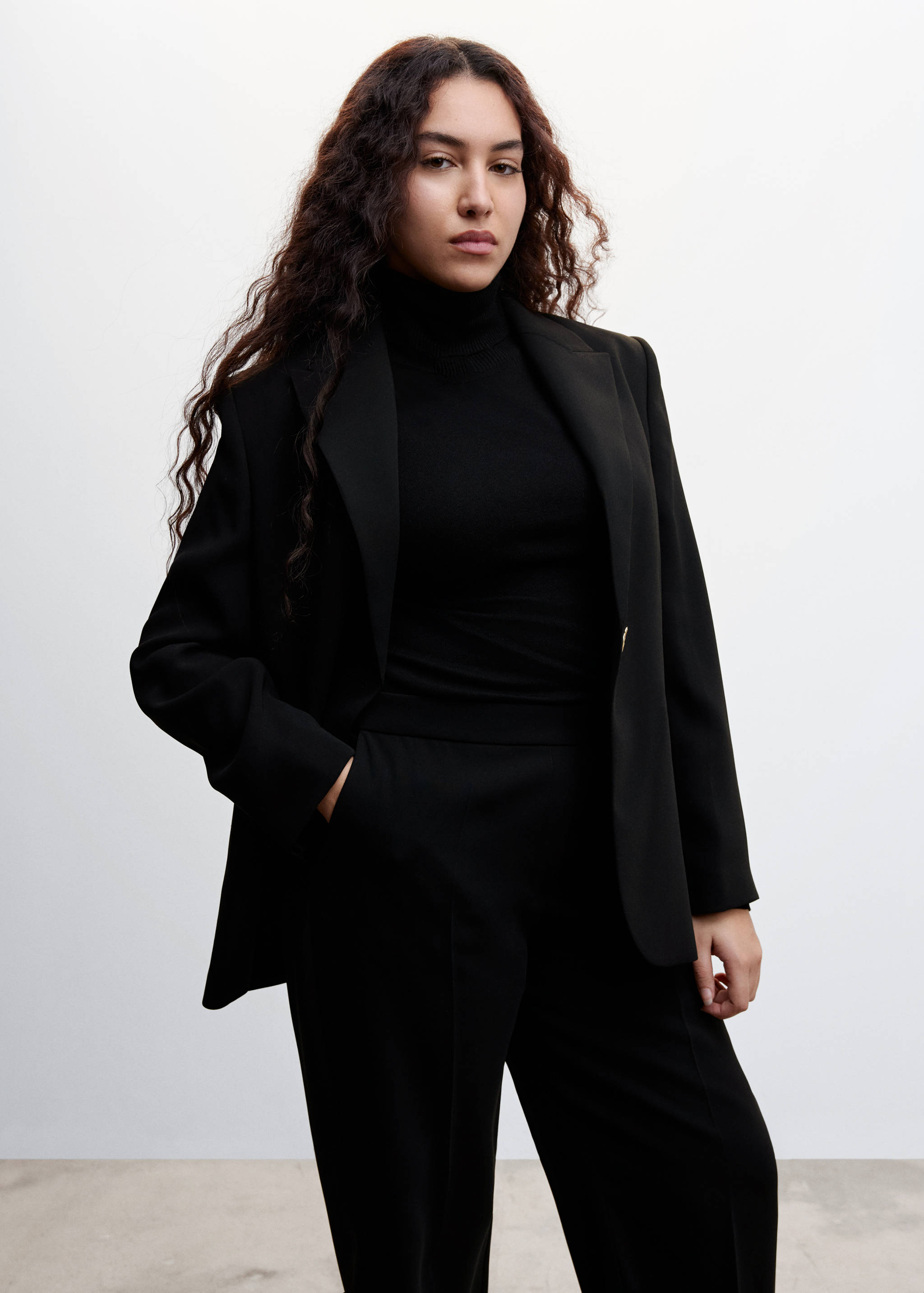 Suit blazer with buttons  - Details of the article 5