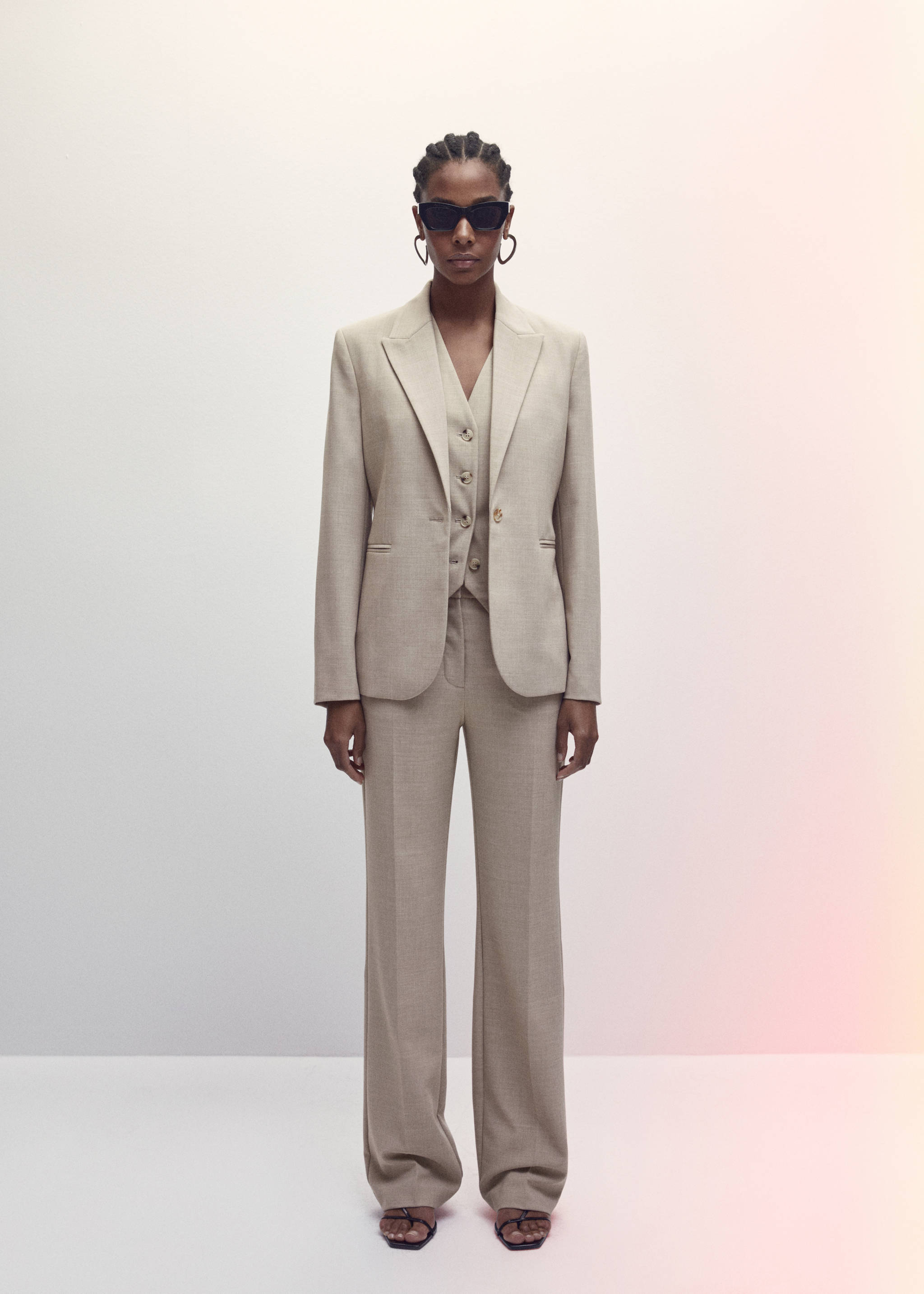 Straight suit trousers - Details of the article 7