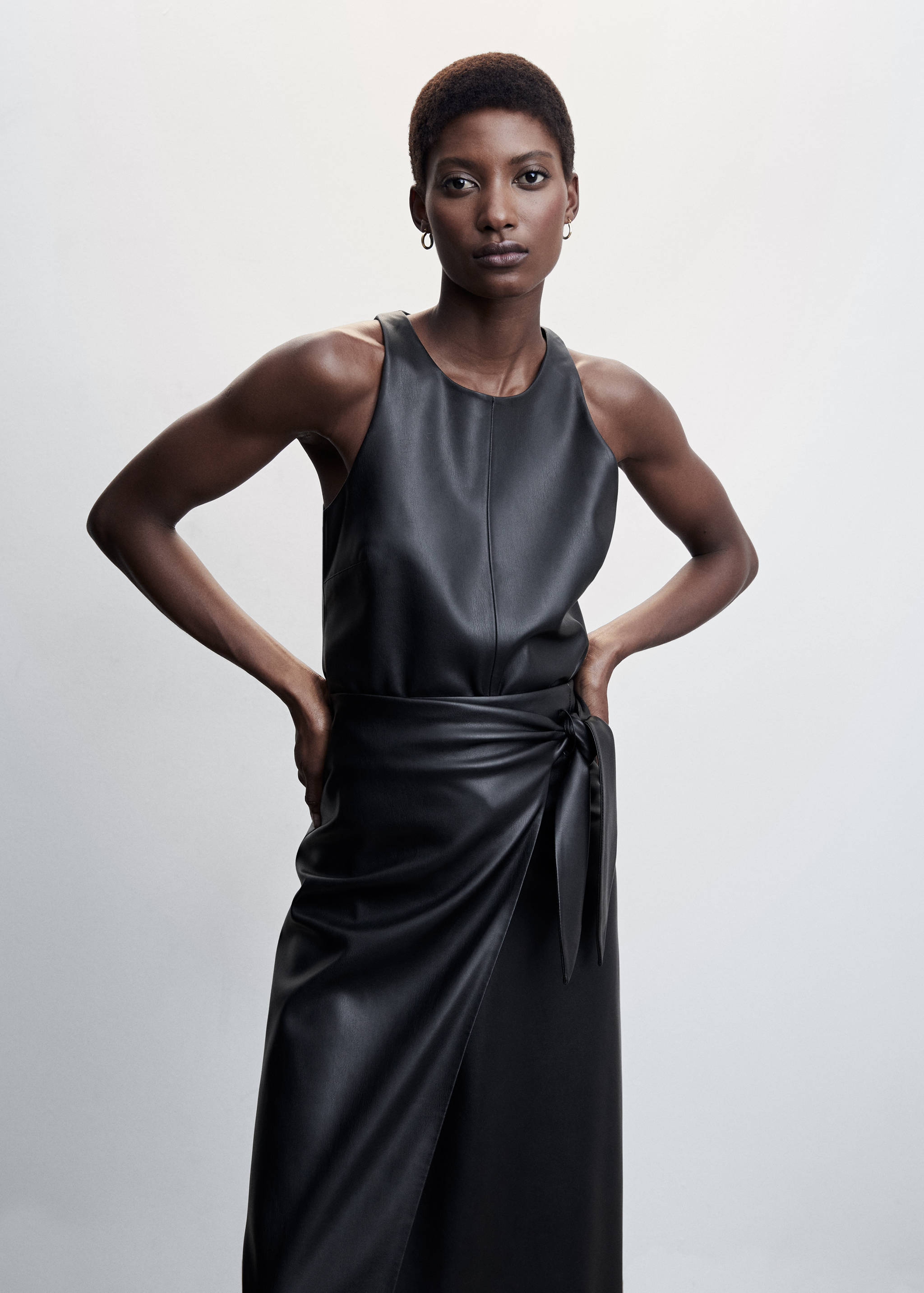 Leather-effect top - Medium plane