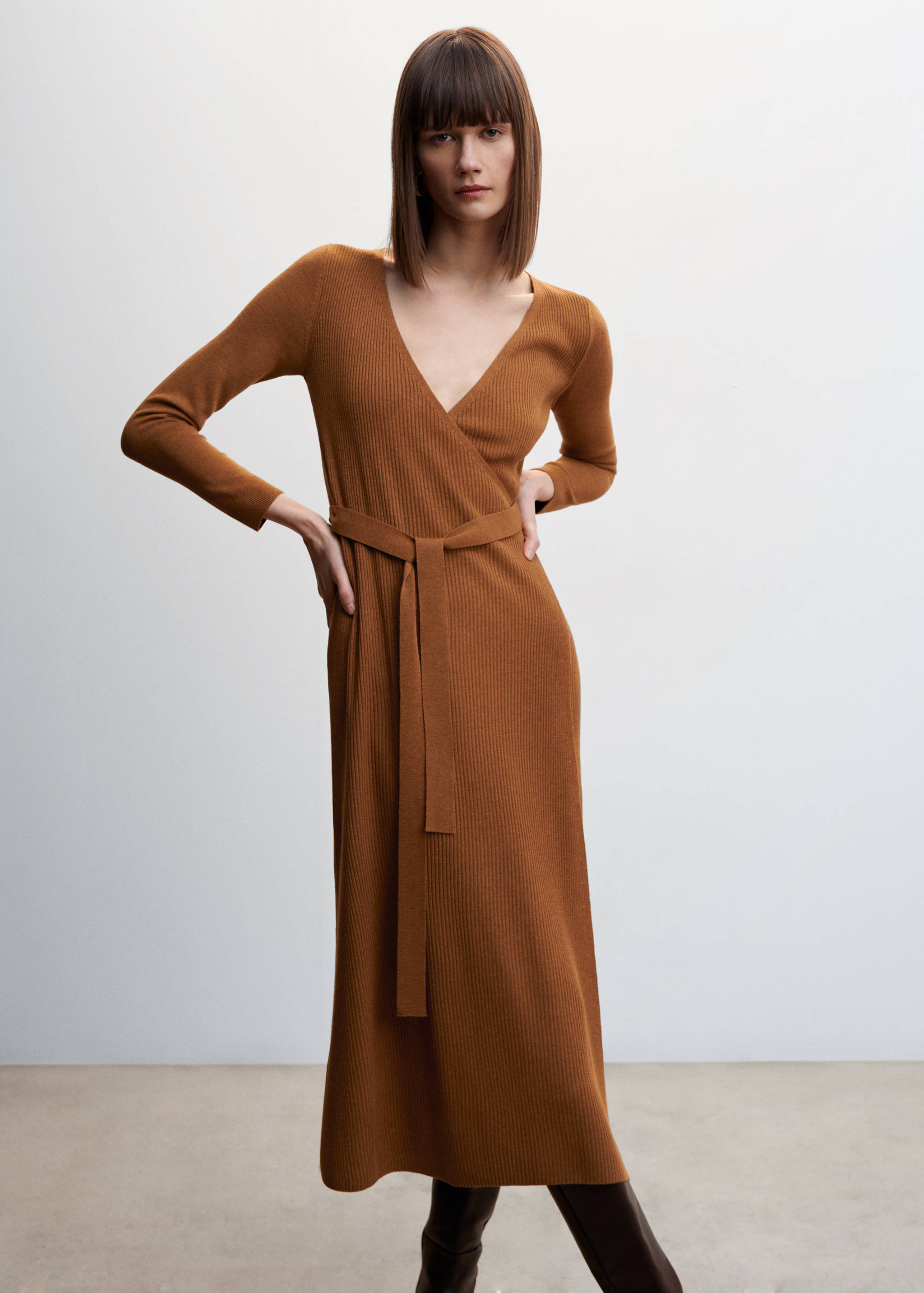 Bow knitted dress - Women | MANGO China