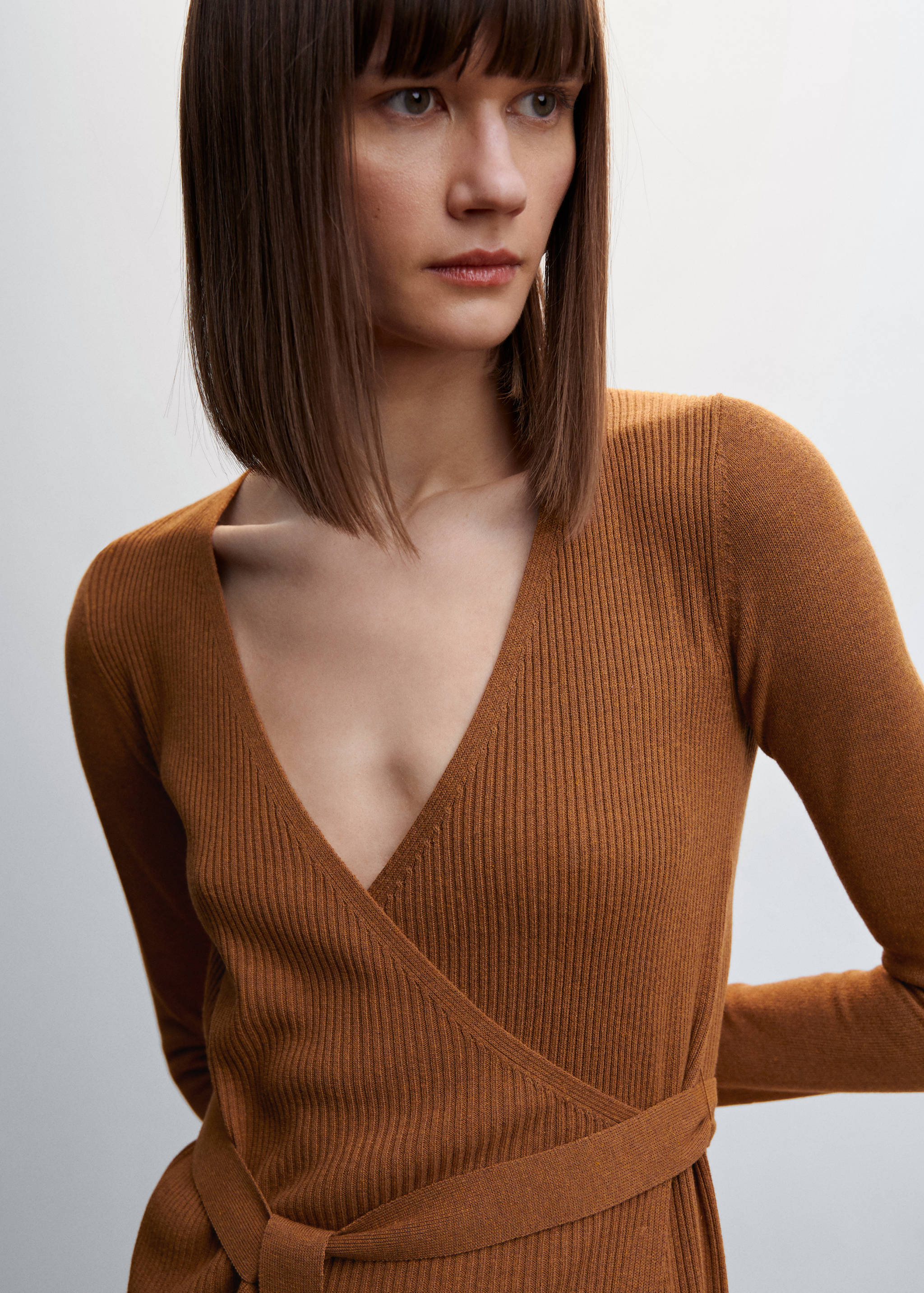 Bow knitted dress - Women | MANGO China
