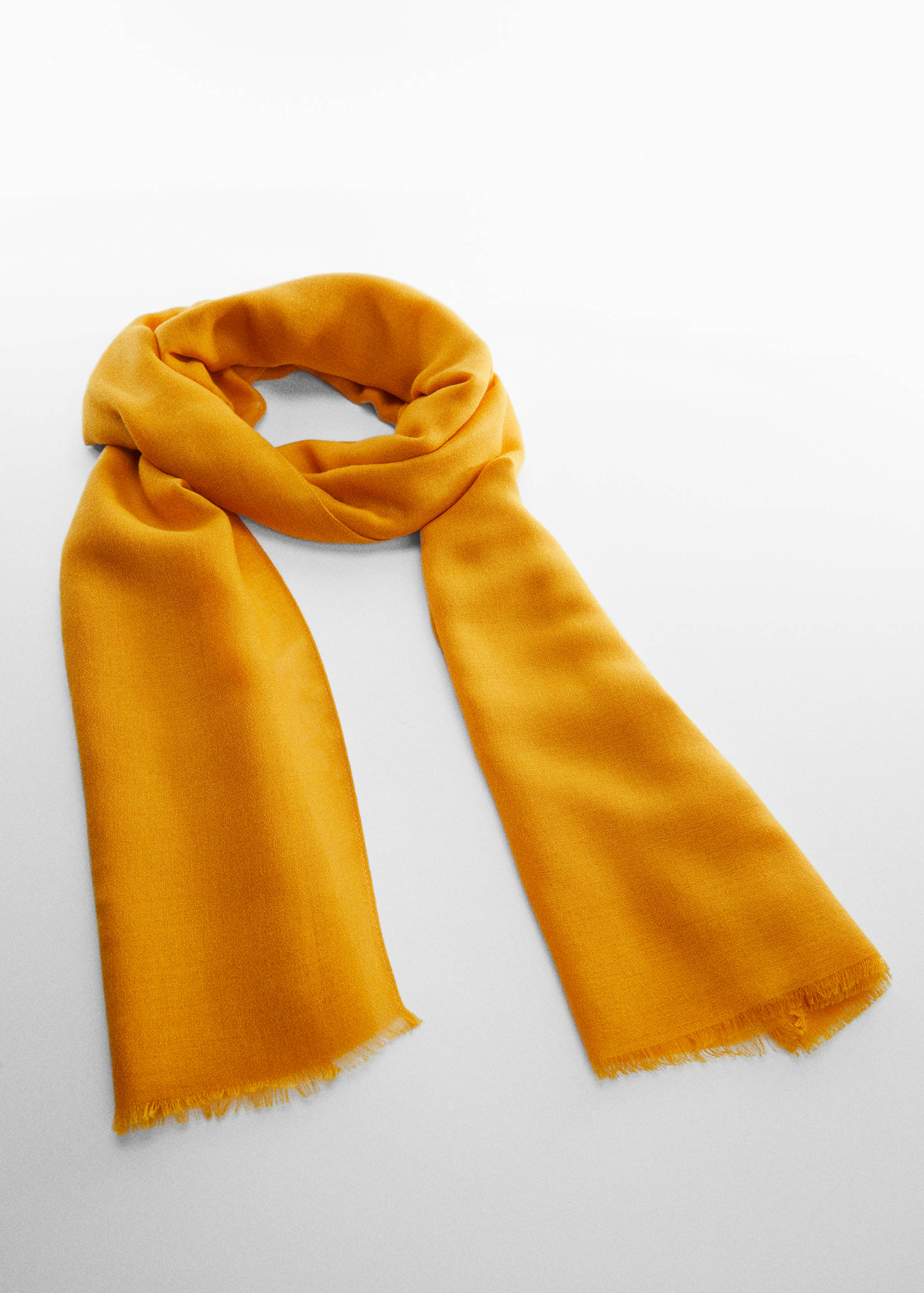 Flowy scarf - Details of the article 3