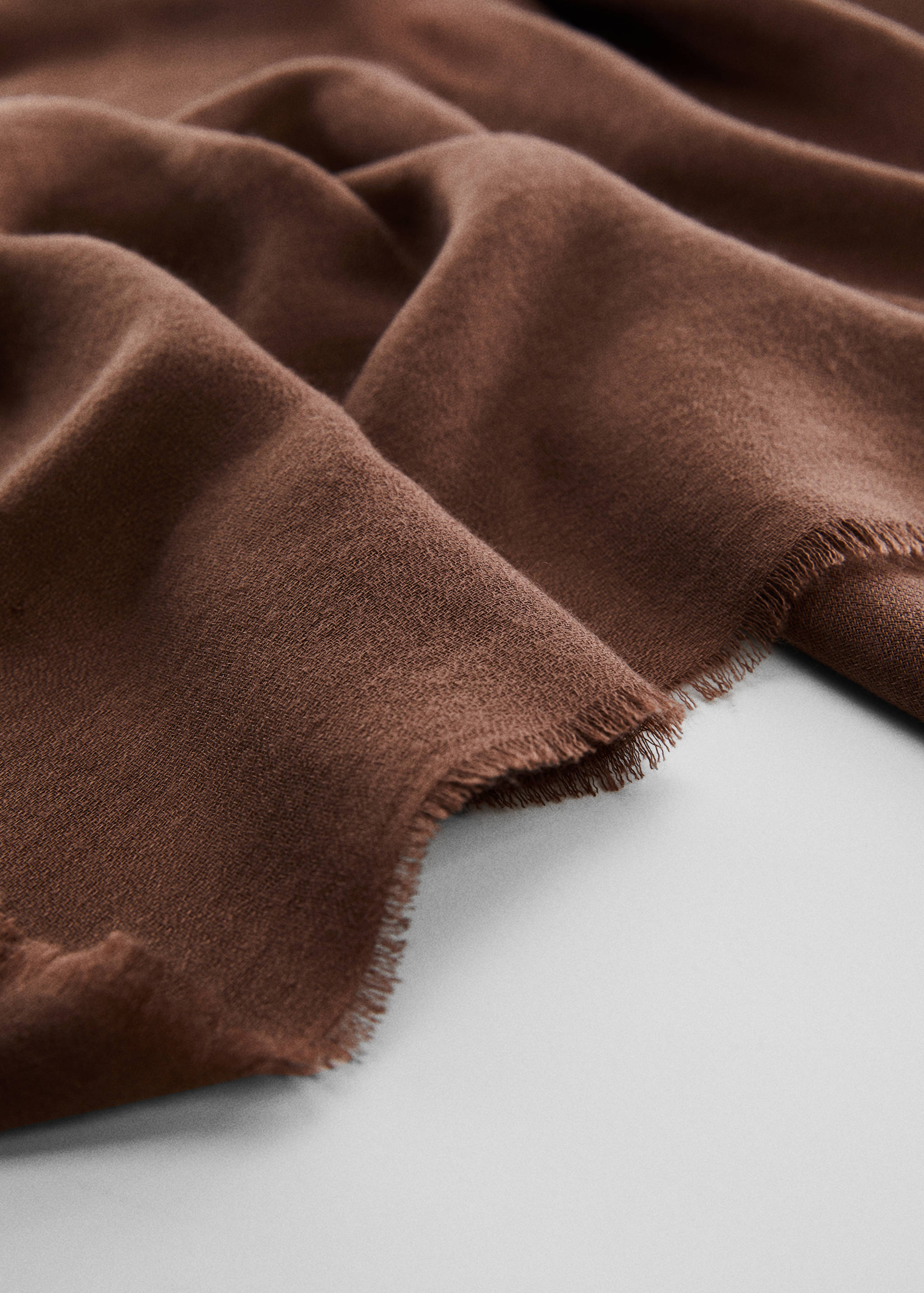 Flowy scarf - Details of the article 1