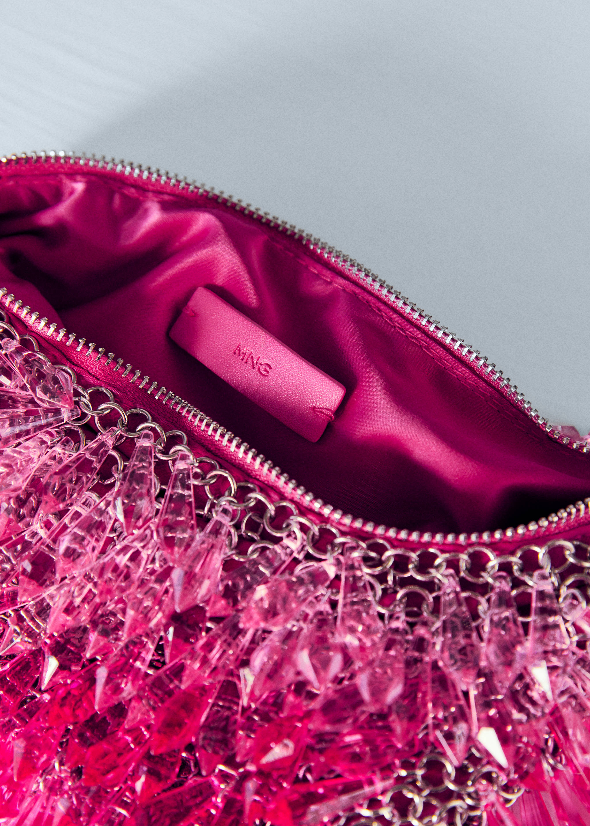  Double chain beaded bag - Details of the article 2