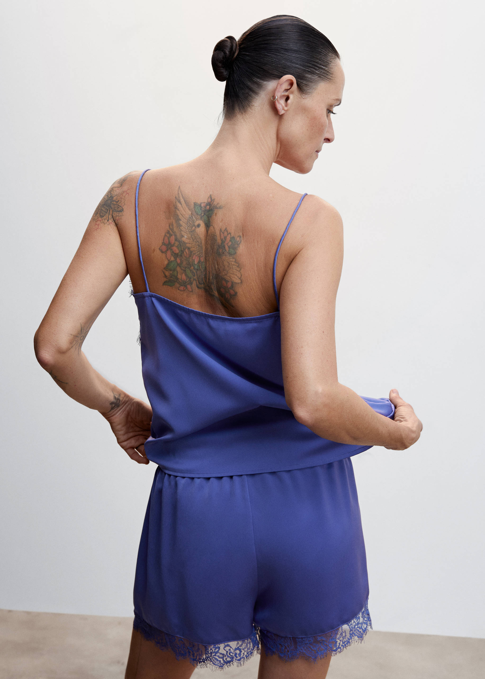 Top lencero satinado - Detalle del artículo 1