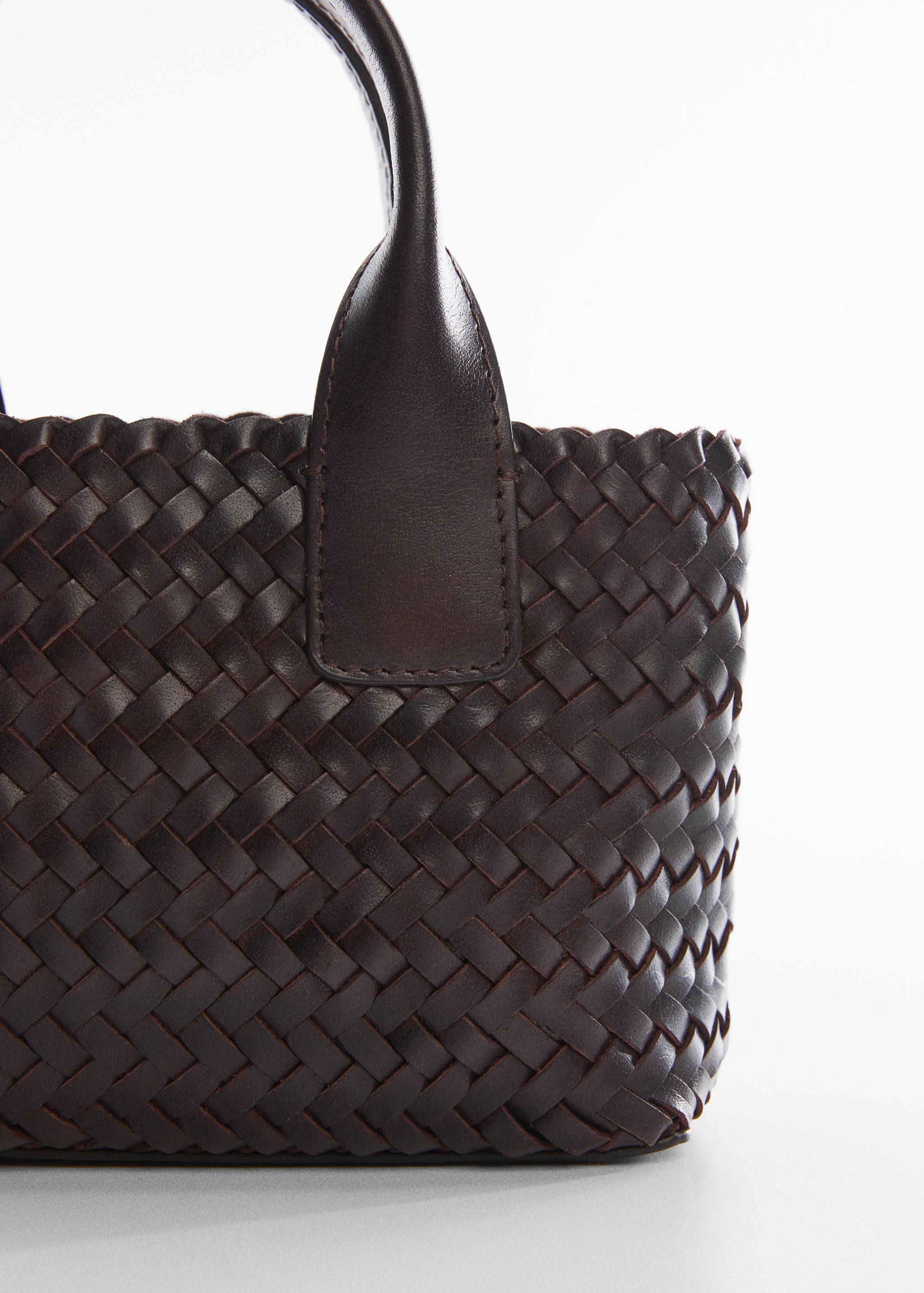 Braided leather bag - Details of the article 1
