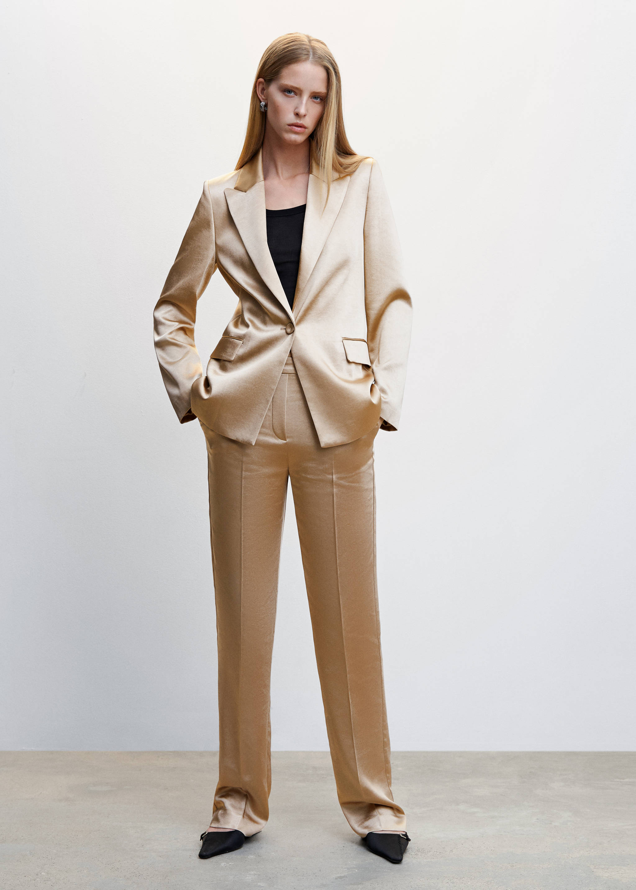 بليزر بدلة ساتان - رؤية عامة