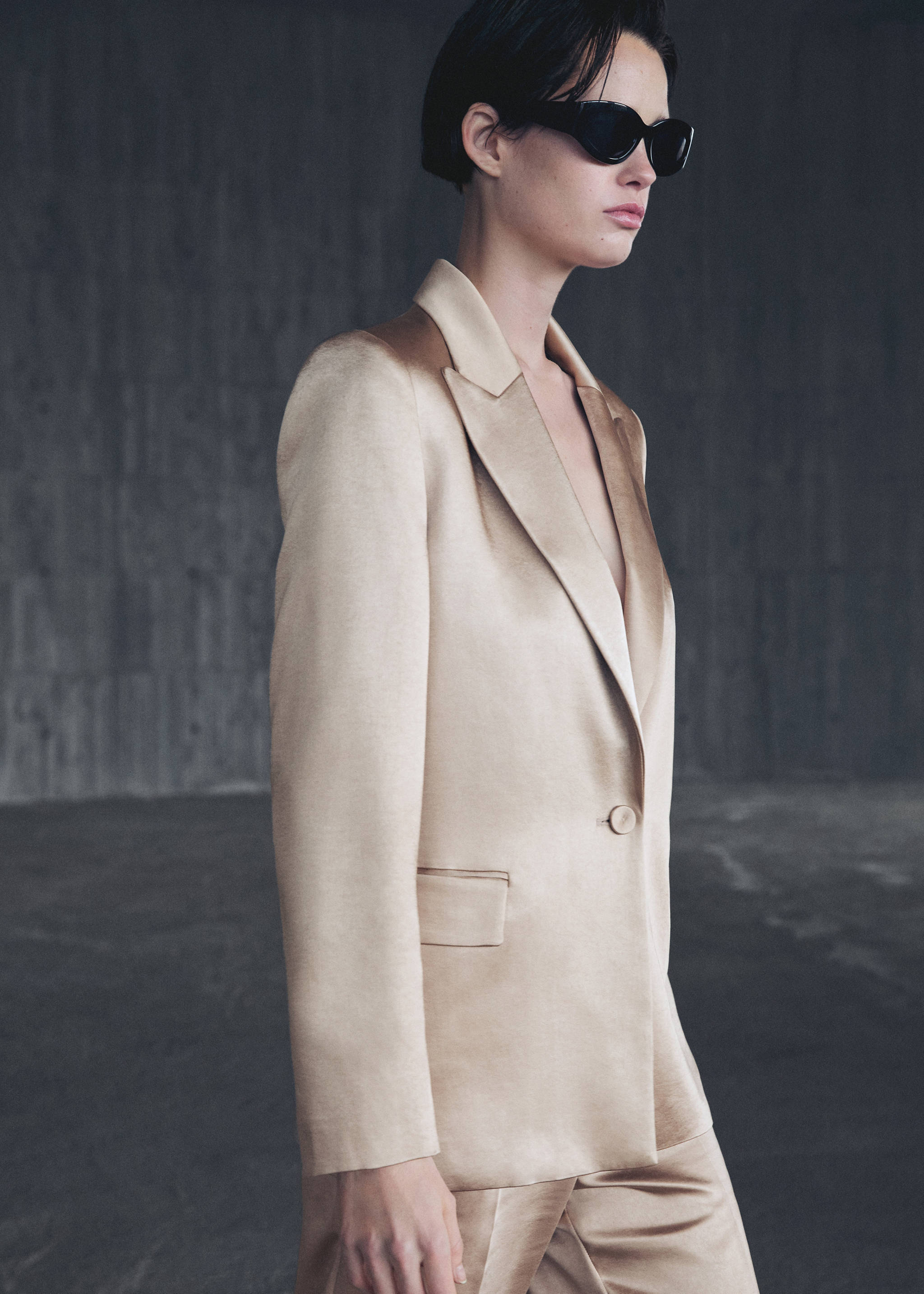 بليزر بدلة ساتان - تفاصيل المنتج 7