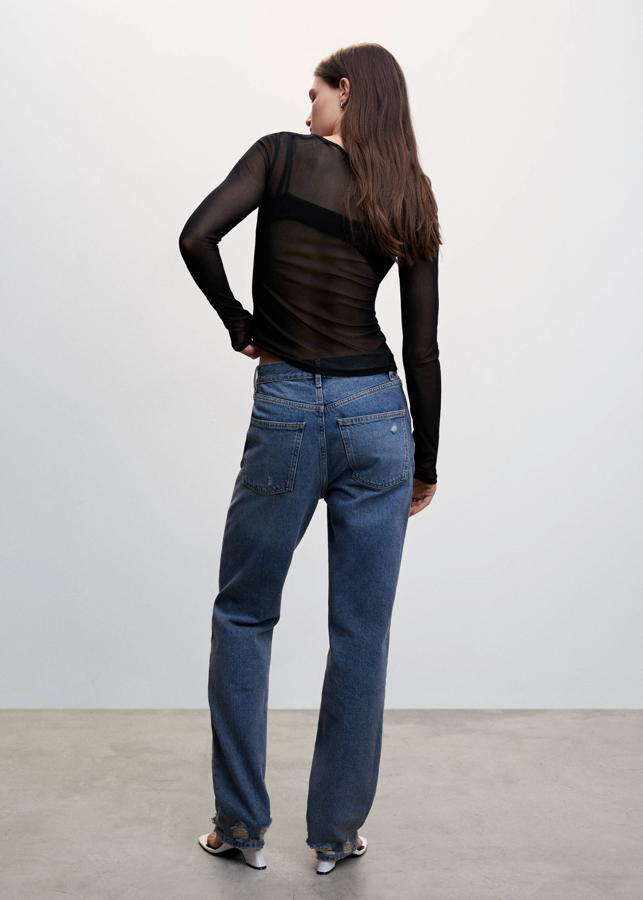 T-shirt semi-transparent soutien-gorge - Verso de l’article