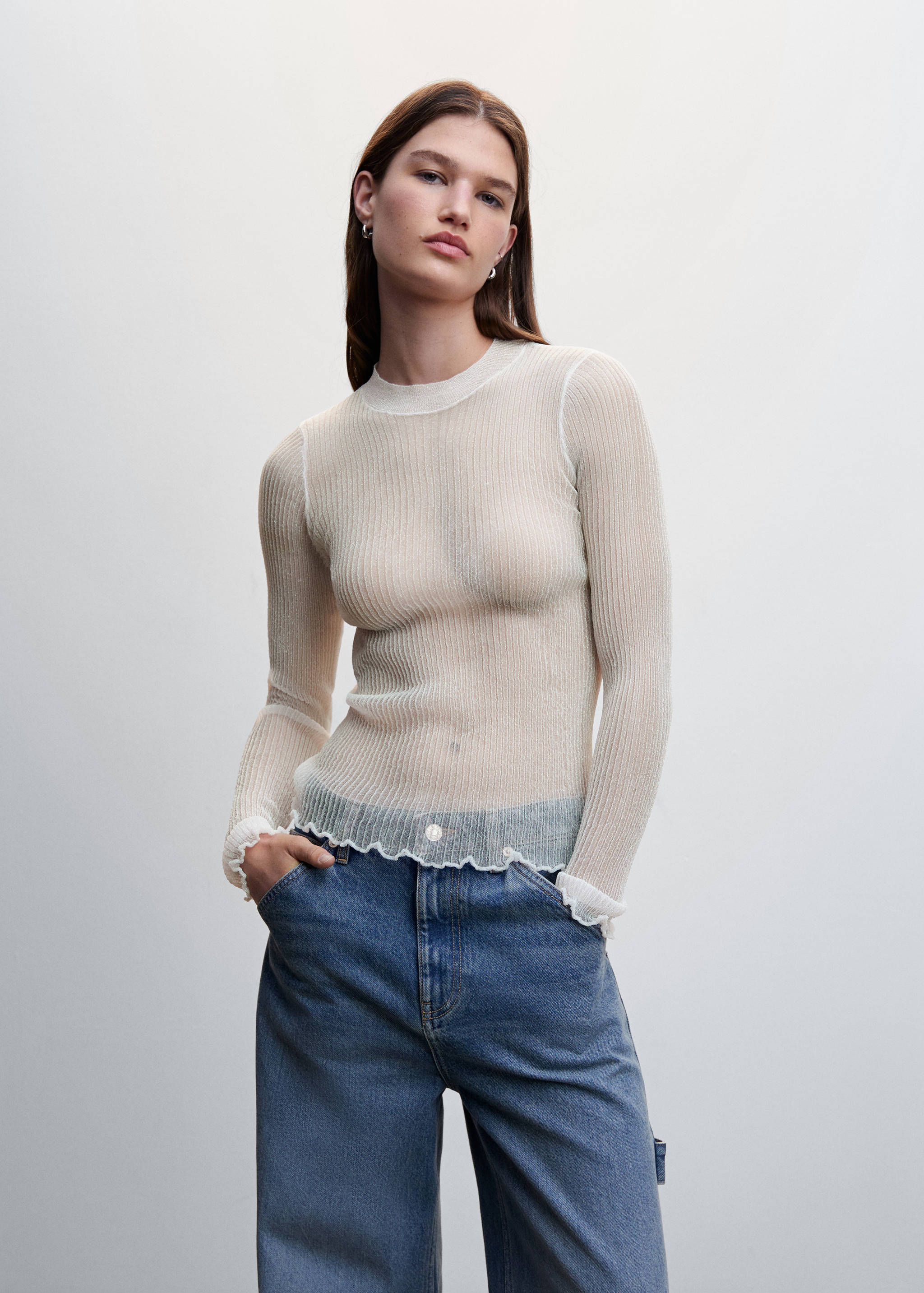 Semi-transparent knitted sweater - Medium plane