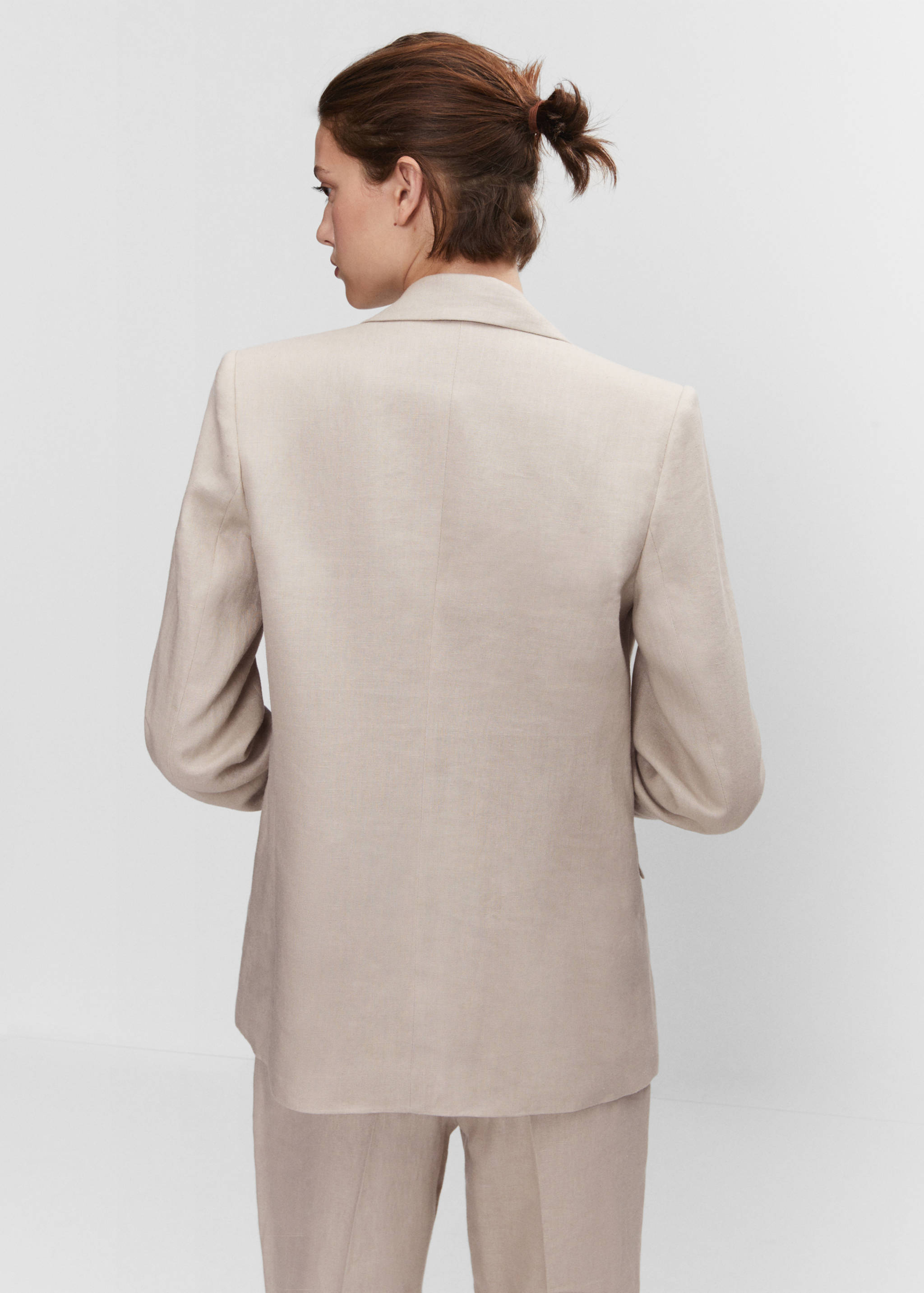 Костюмный пиджак 100% лен  - Обратная сторона изделия