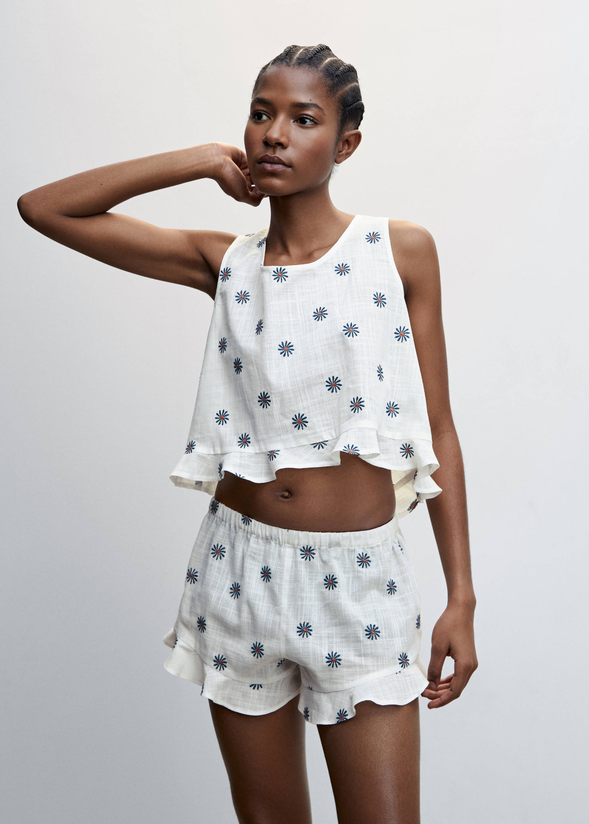 Floral embroidered pyjama top - Medium plane