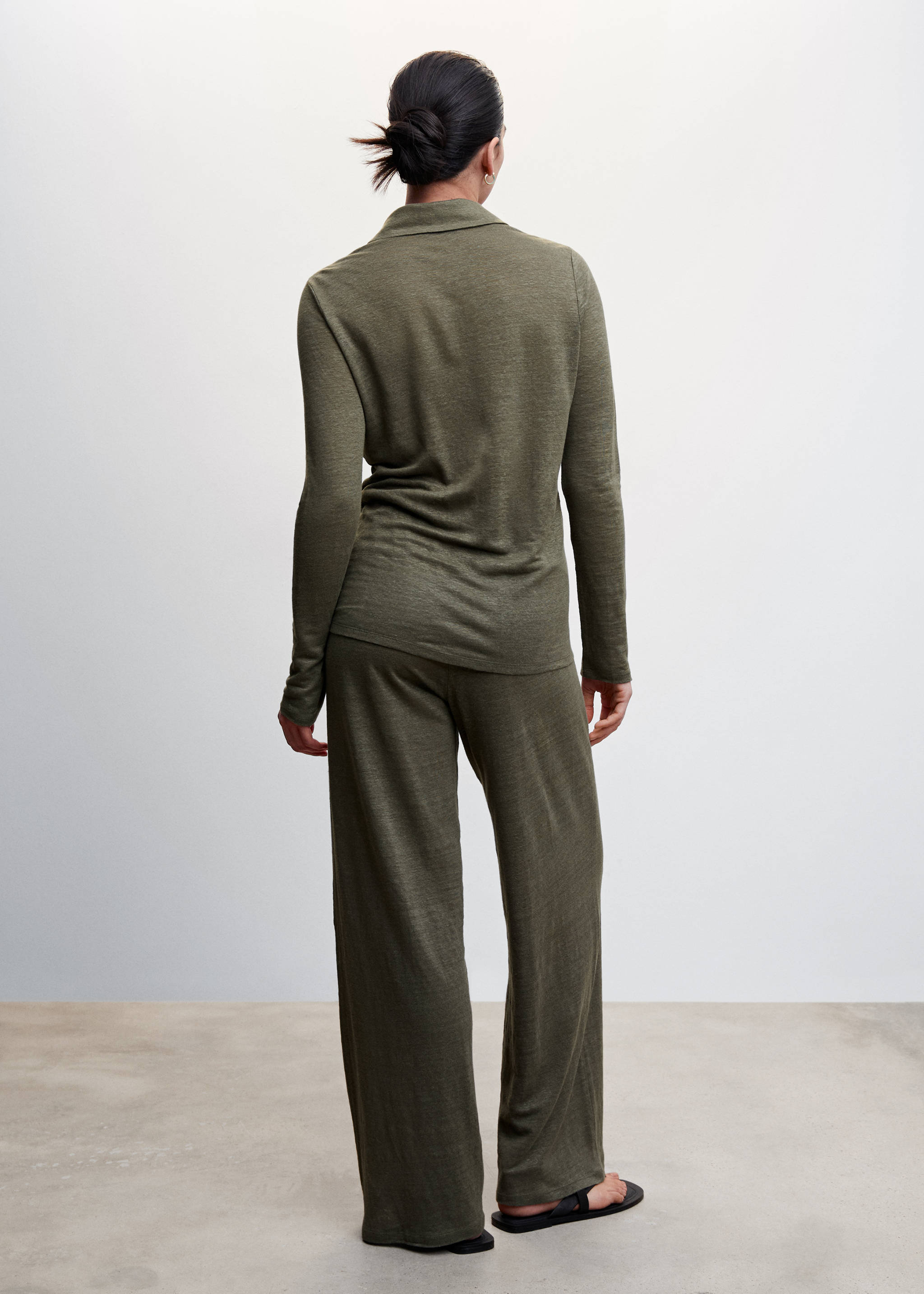 100% linen wideleg trousers - Reverse of the article