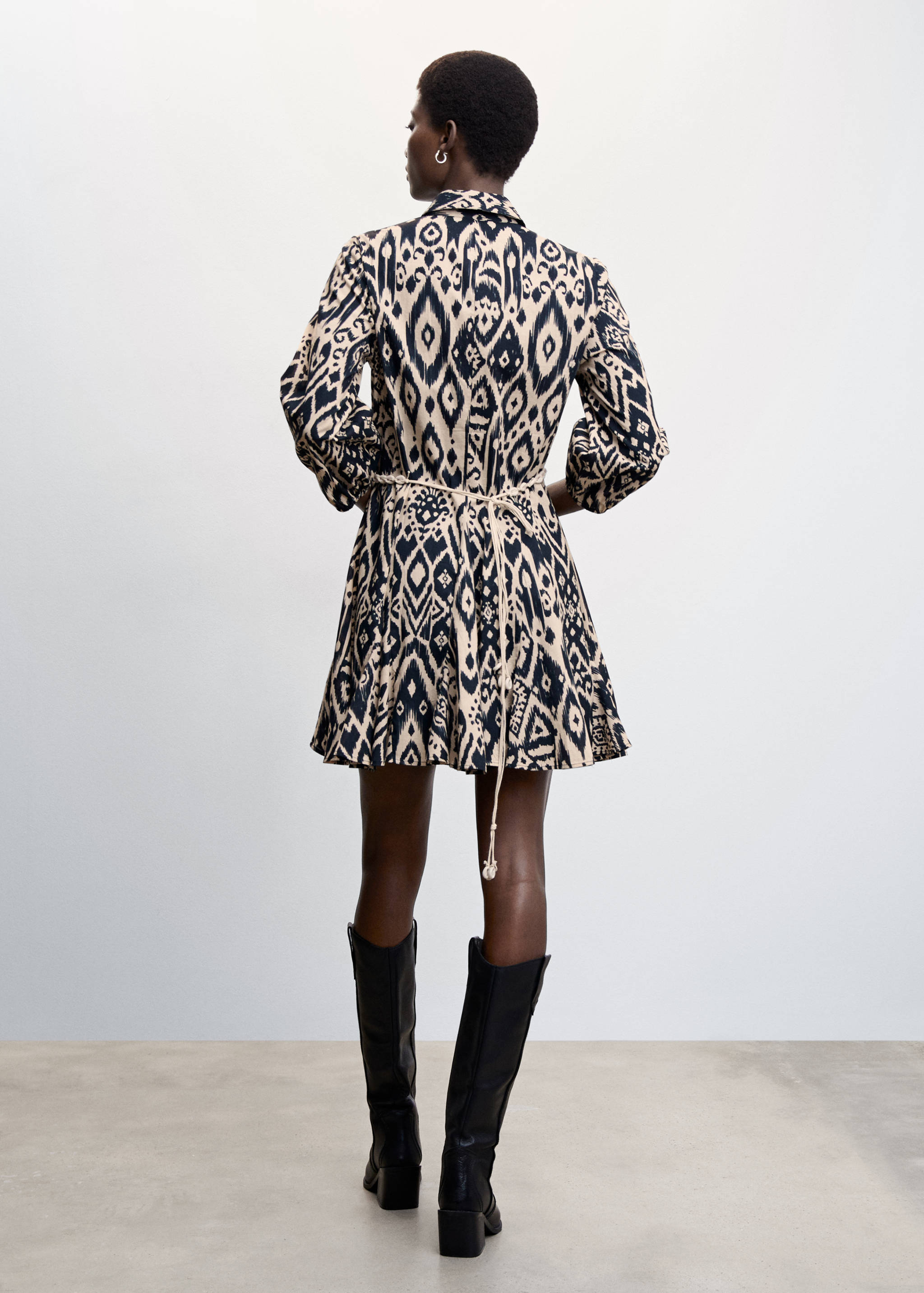 Cord shirt dress - Reverse of the article